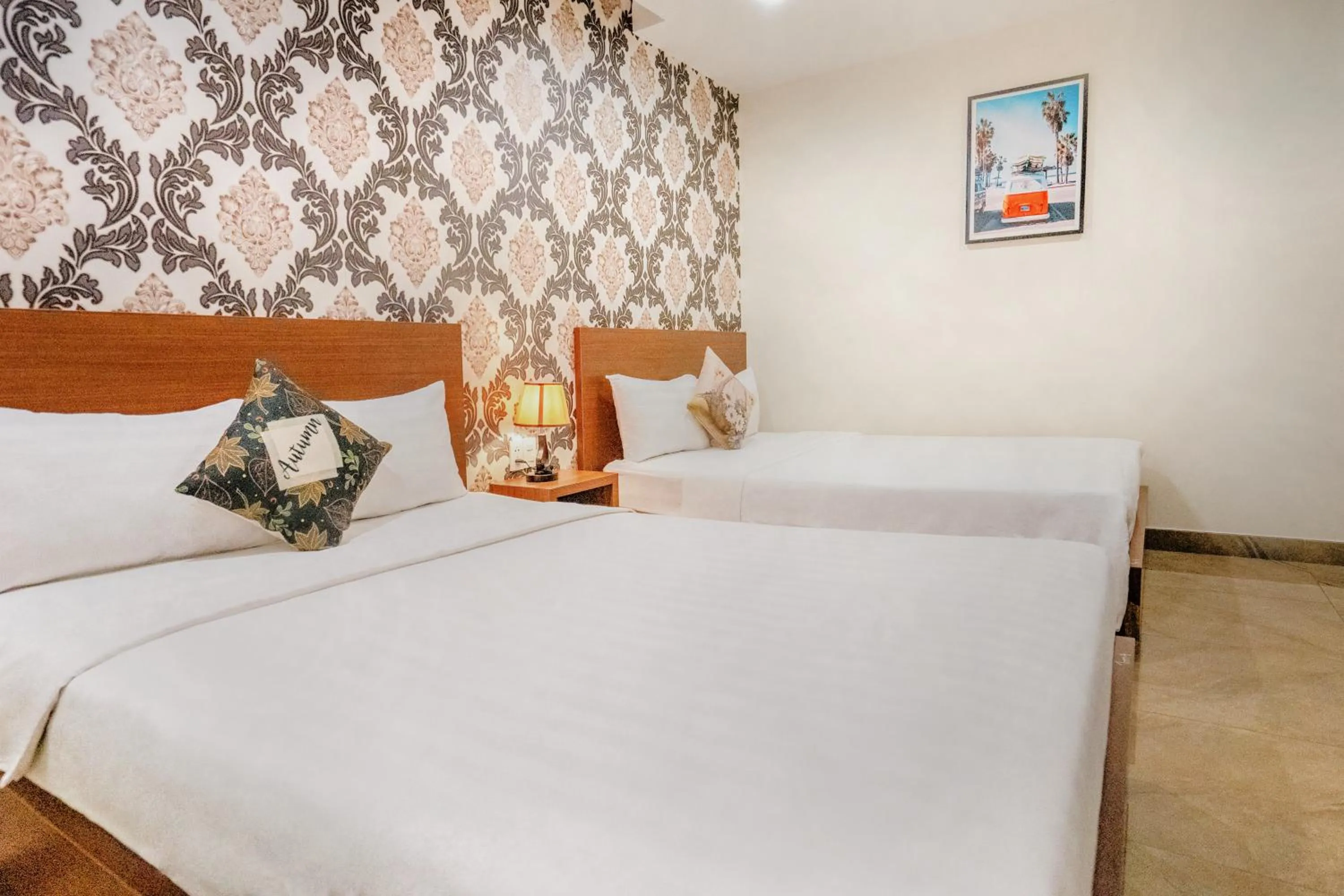 Bed in C'Lavie Hotel - Saigon Airport Hotel