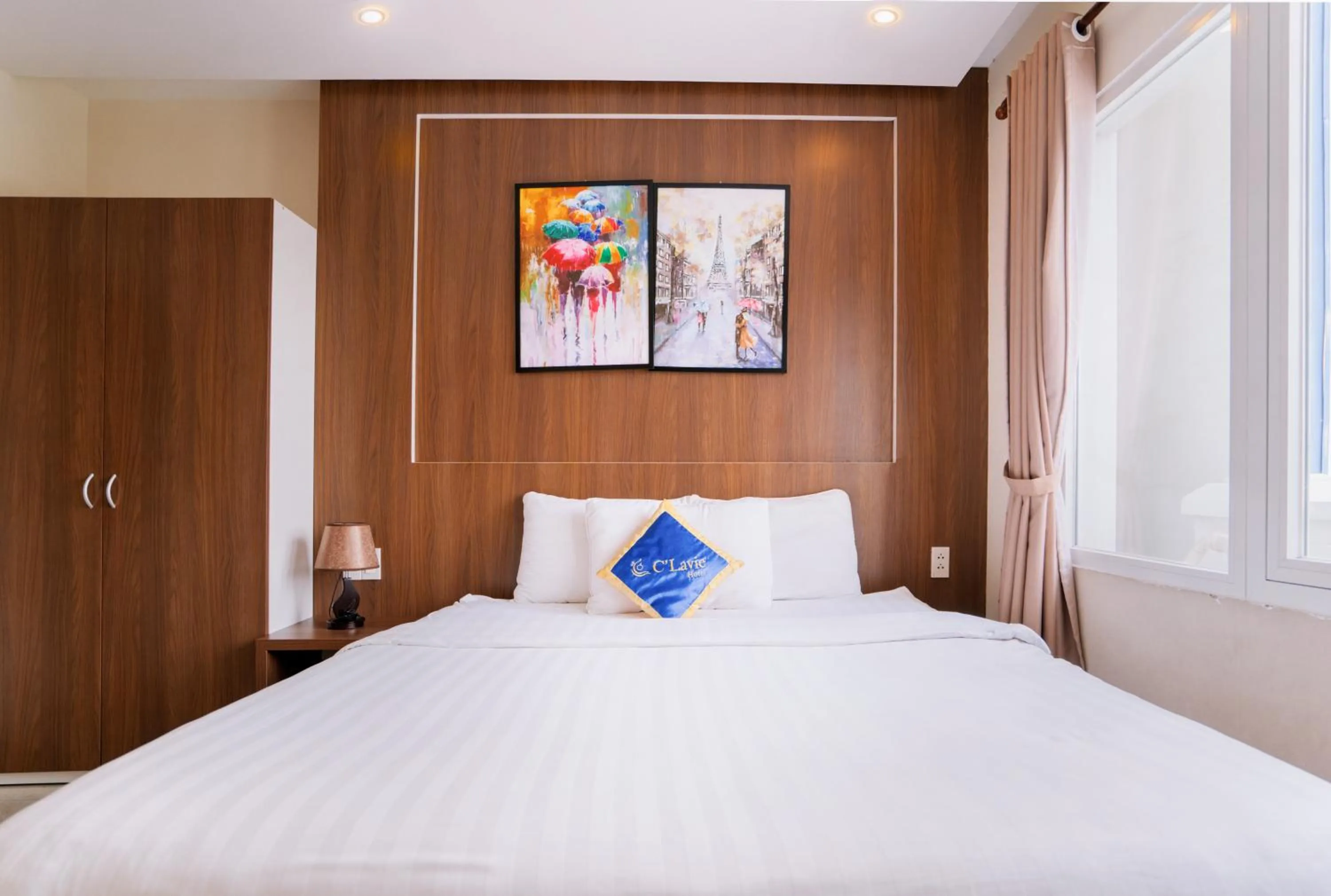 Bed in C'Lavie Hotel - Saigon Airport Hotel