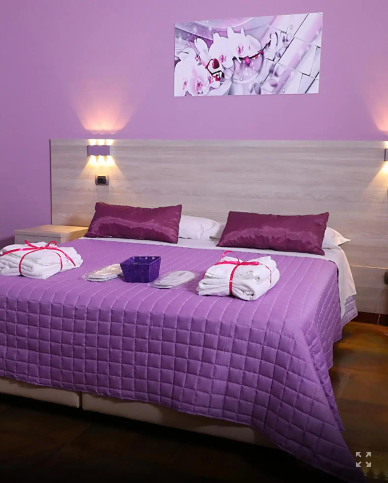 Triple Room in Policlinico Happy Home Triple Room in Policlinico Happy Home