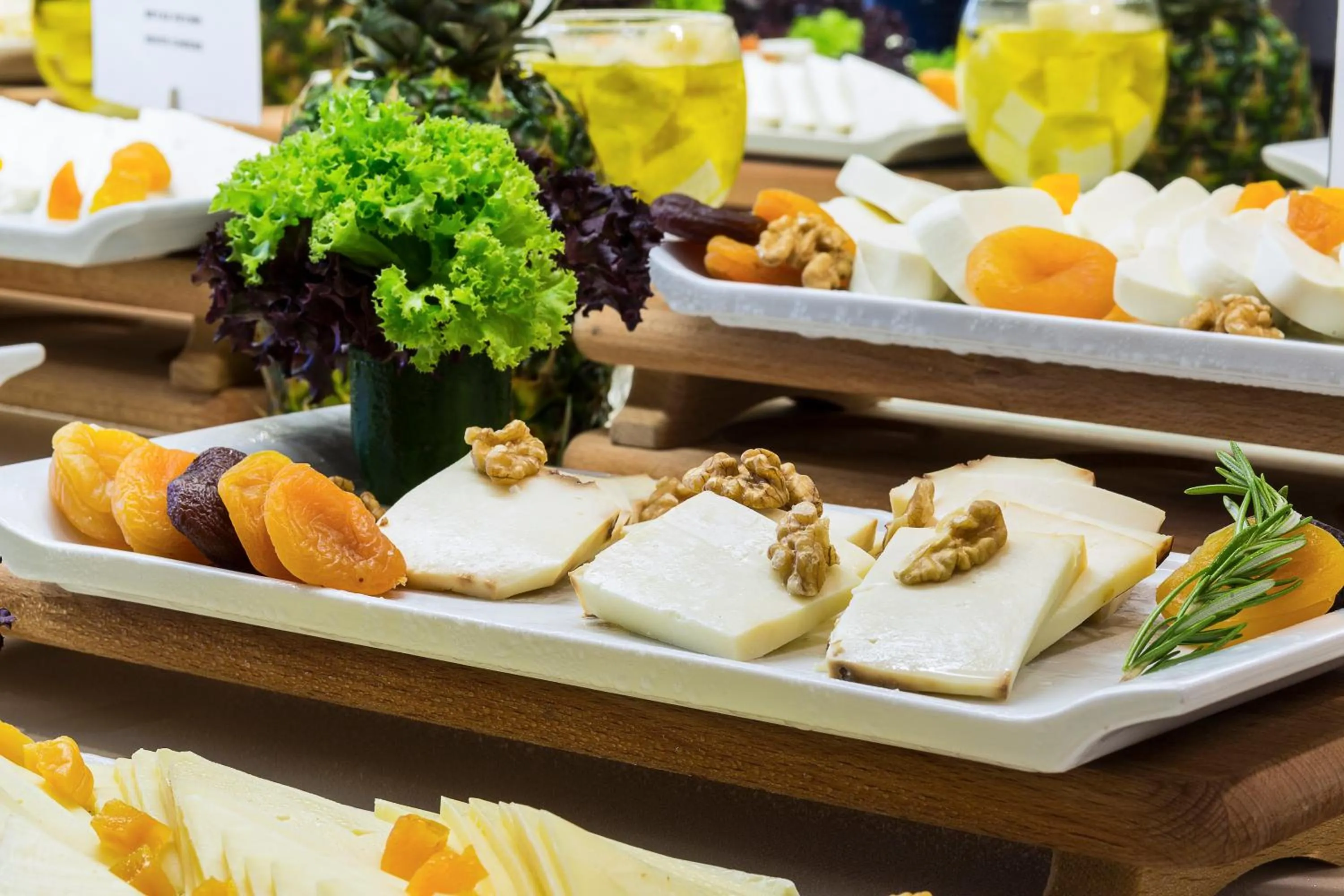 Restaurant/places to eat in Premier Inn Sakarya