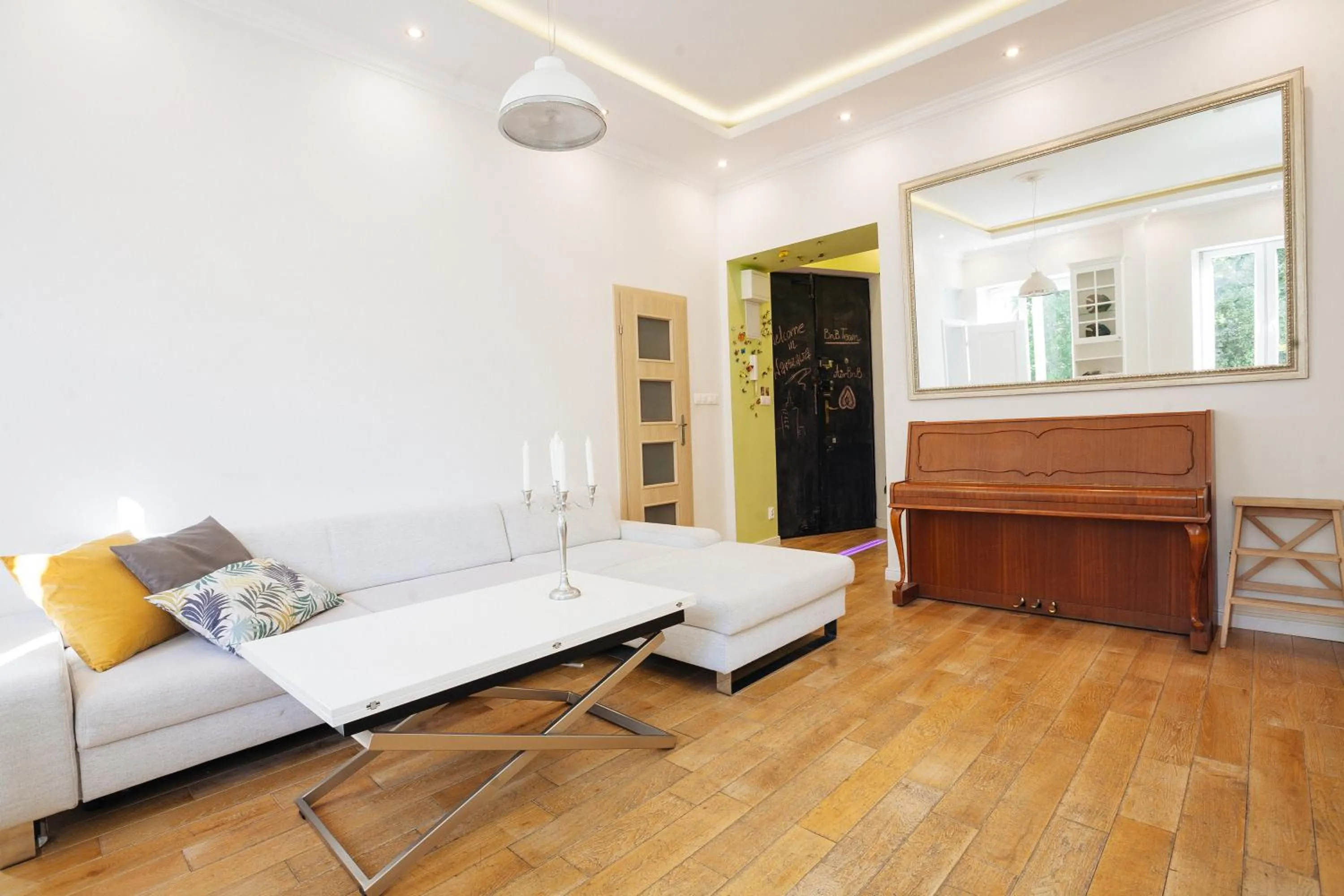 Warsaw Concierge Traveller's Nest Wspólna
