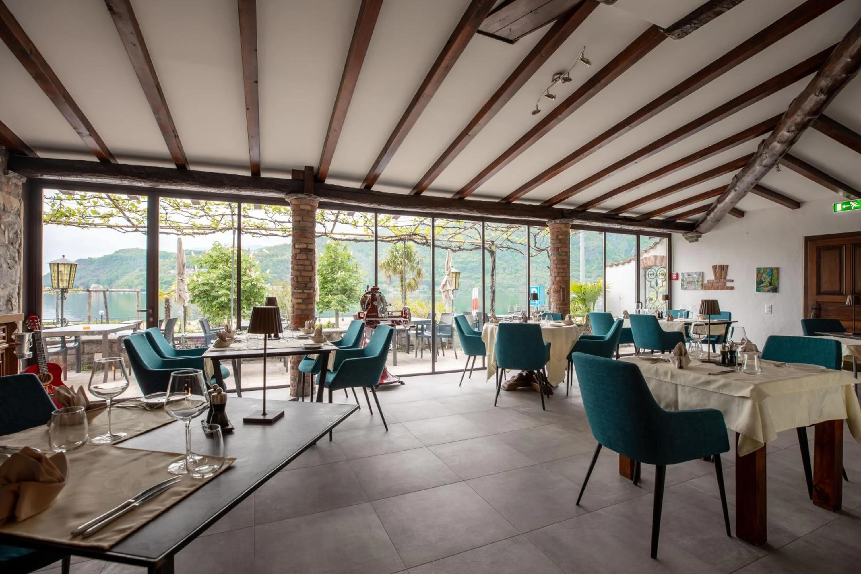 Restaurant/places to eat in Arbostora Charme Hotel
