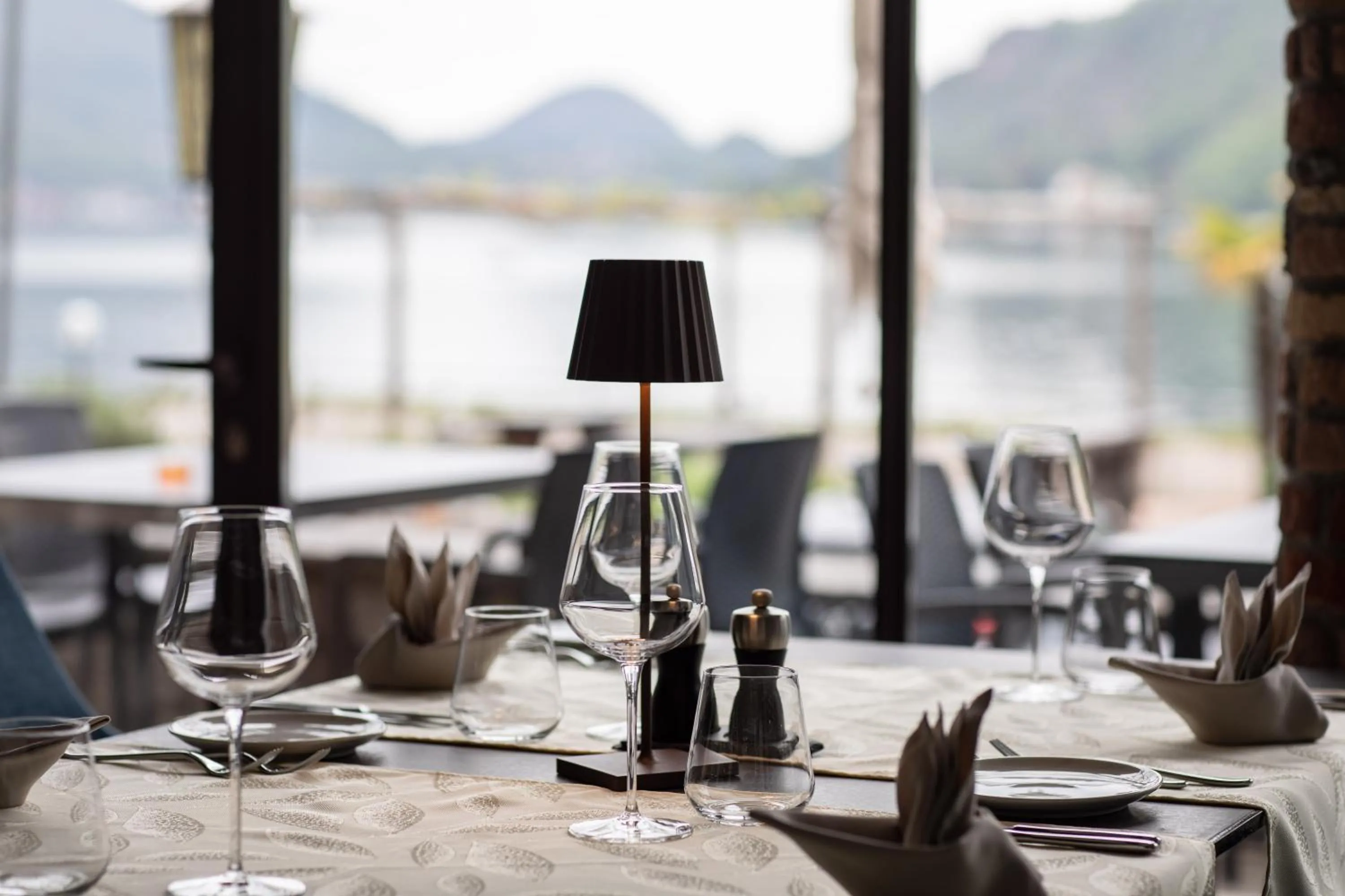Restaurant/places to eat in Arbostora Charme Hotel