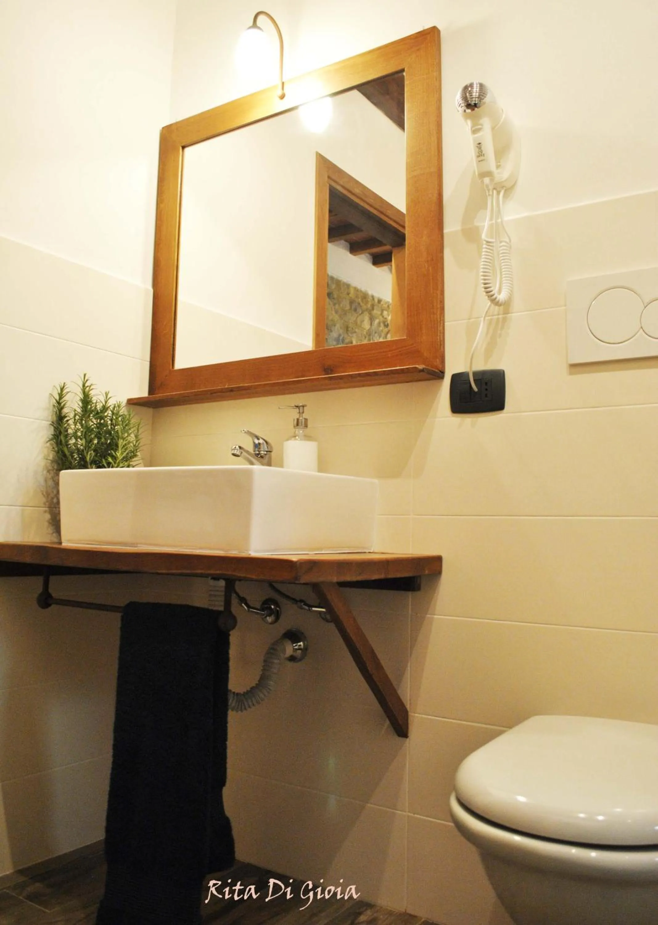 Toilet in B&B Lavanda e Rosmarino