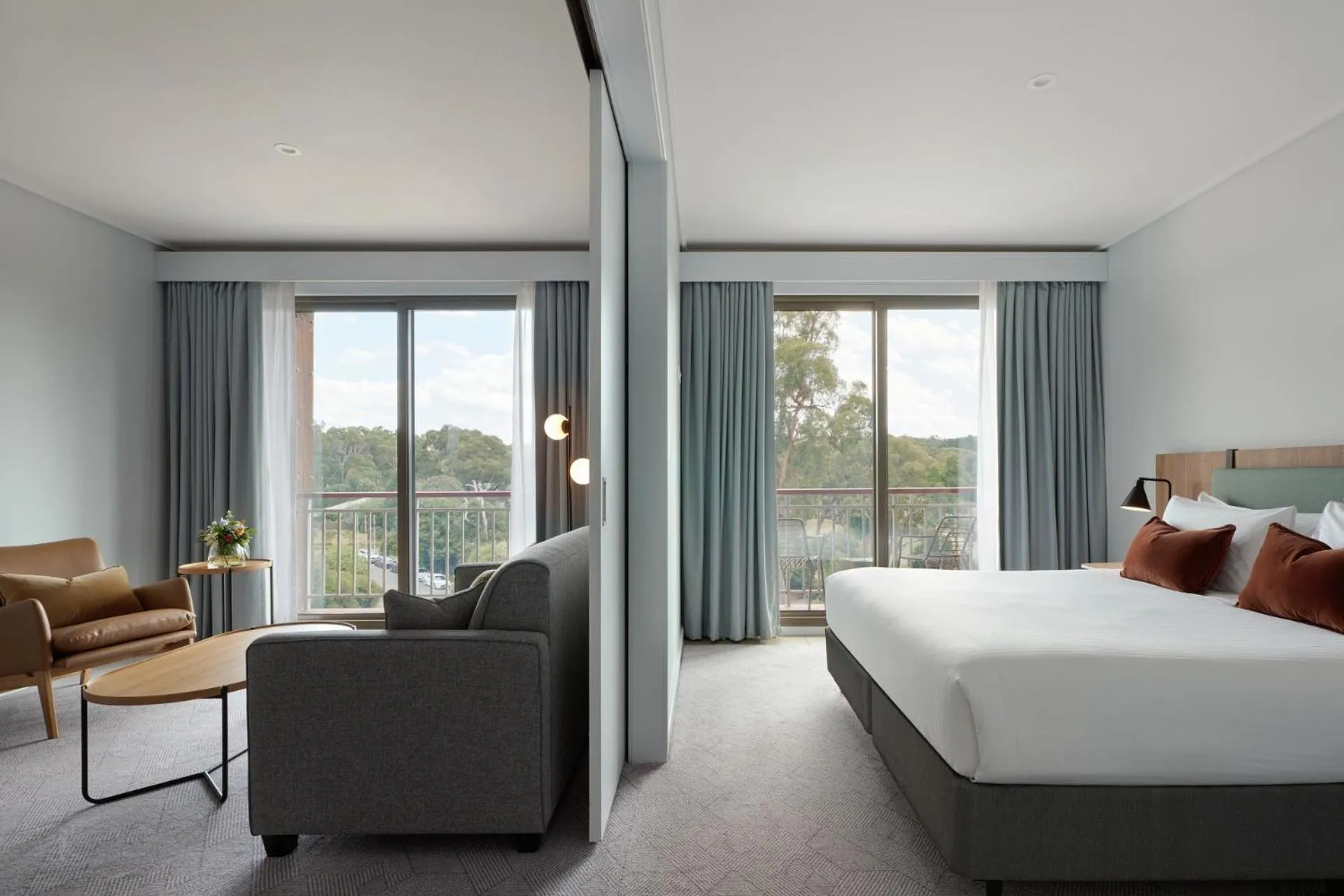 Balcony/Terrace, Bed in RACV Goldfields Resort