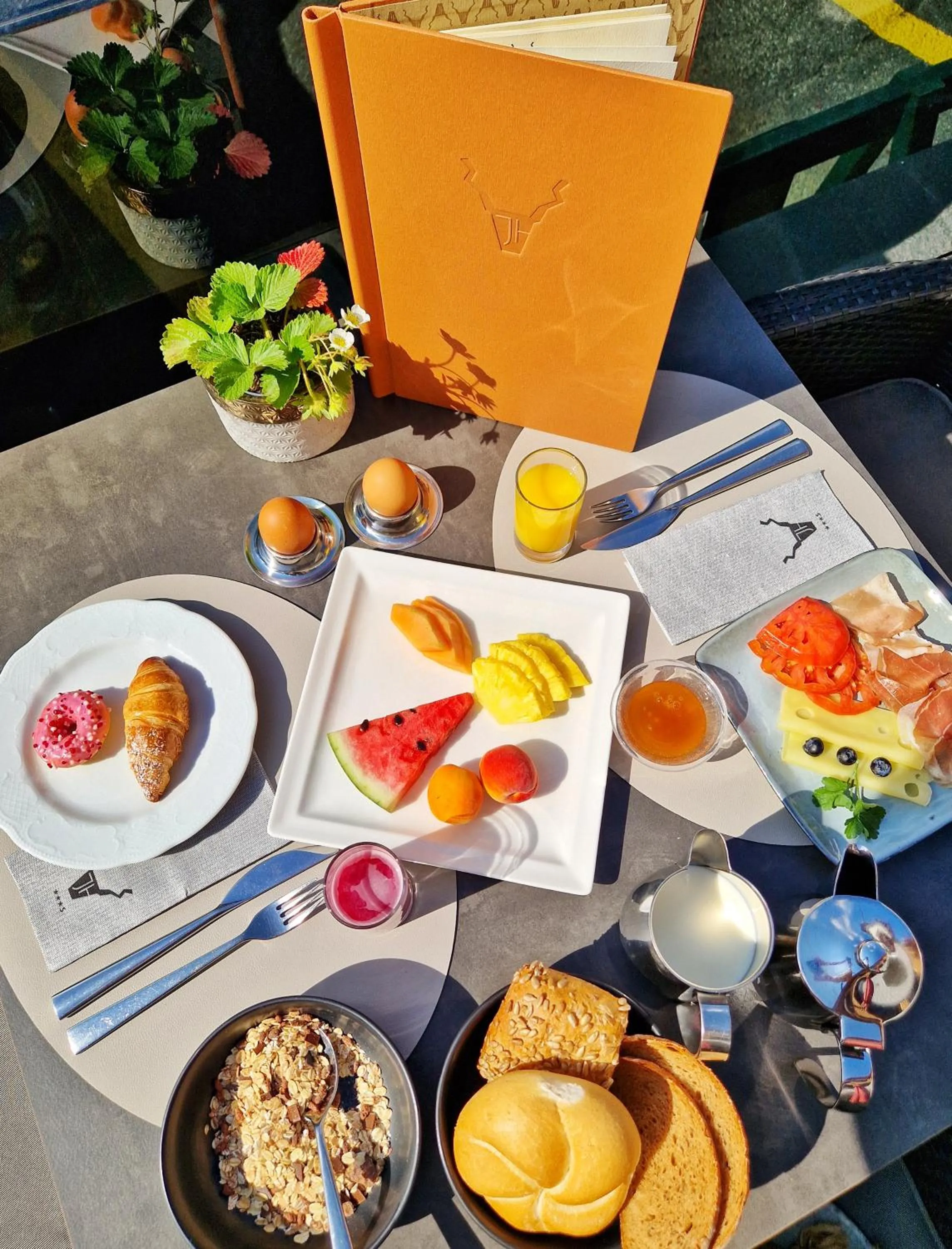 Breakfast in Hotel Jägerhof