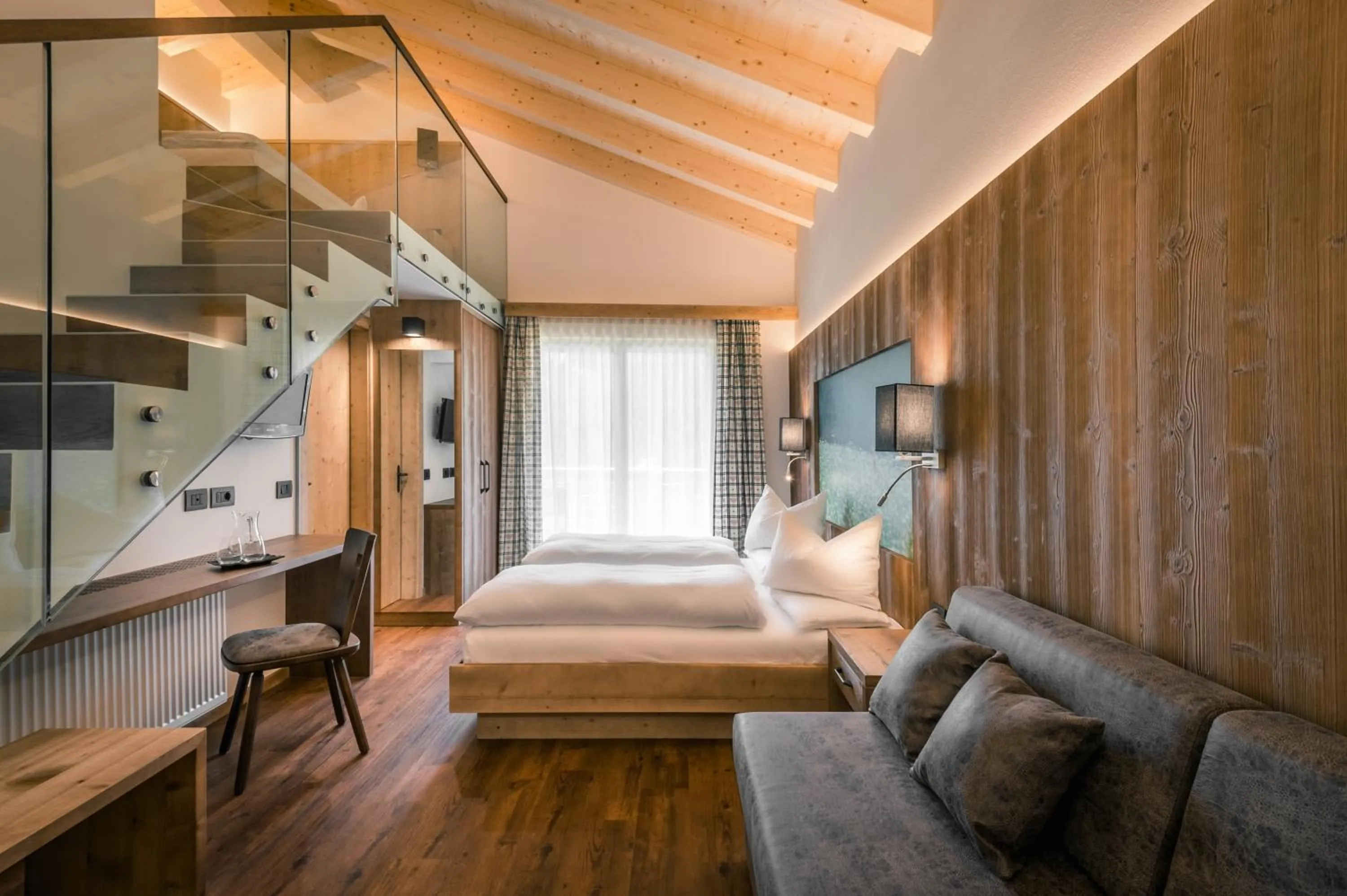 Seating area, Bed in Hotel Jägerhof