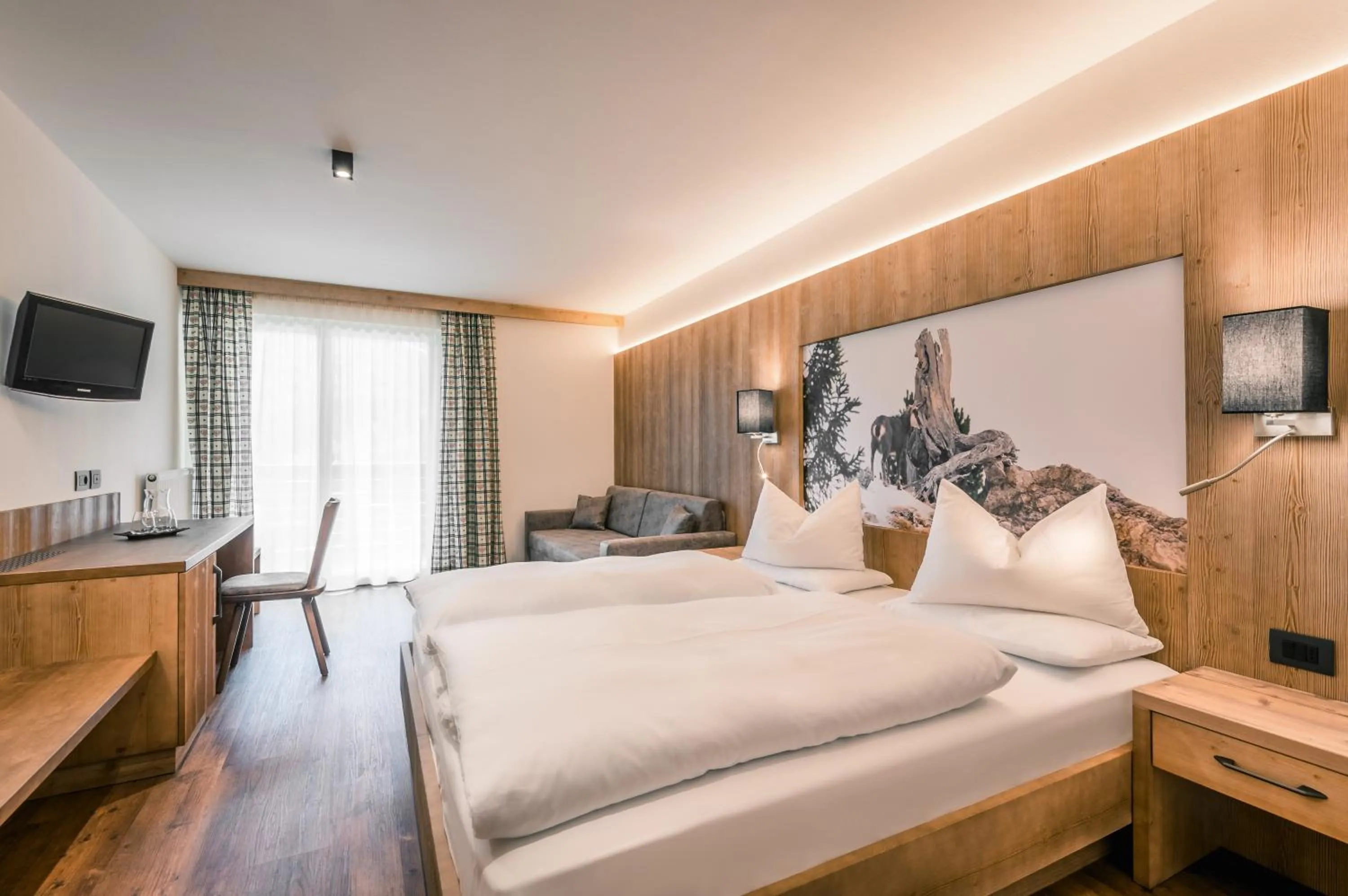 Bedroom, Bed in Hotel Jägerhof