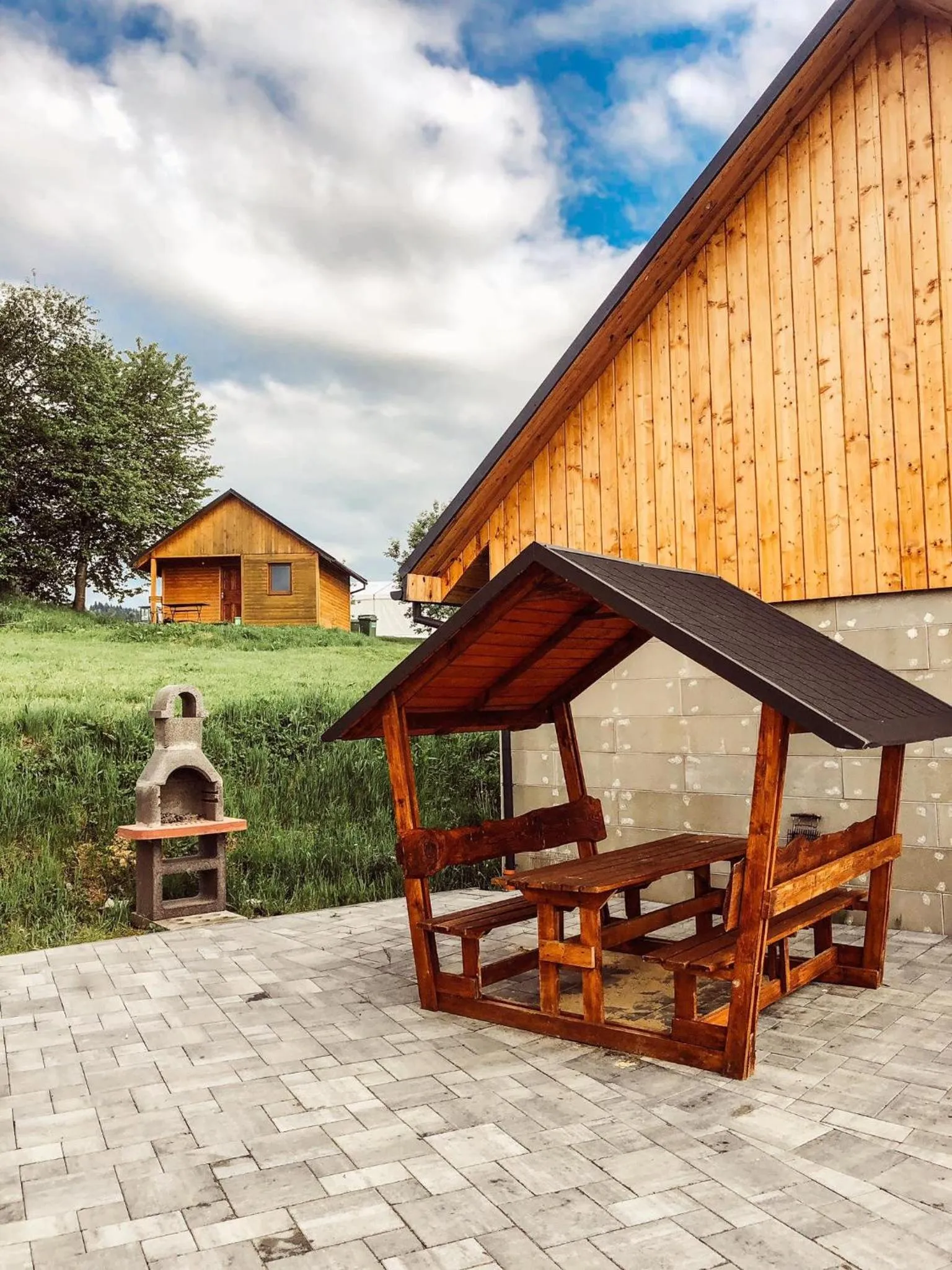 Property building in Wataha Zawóz