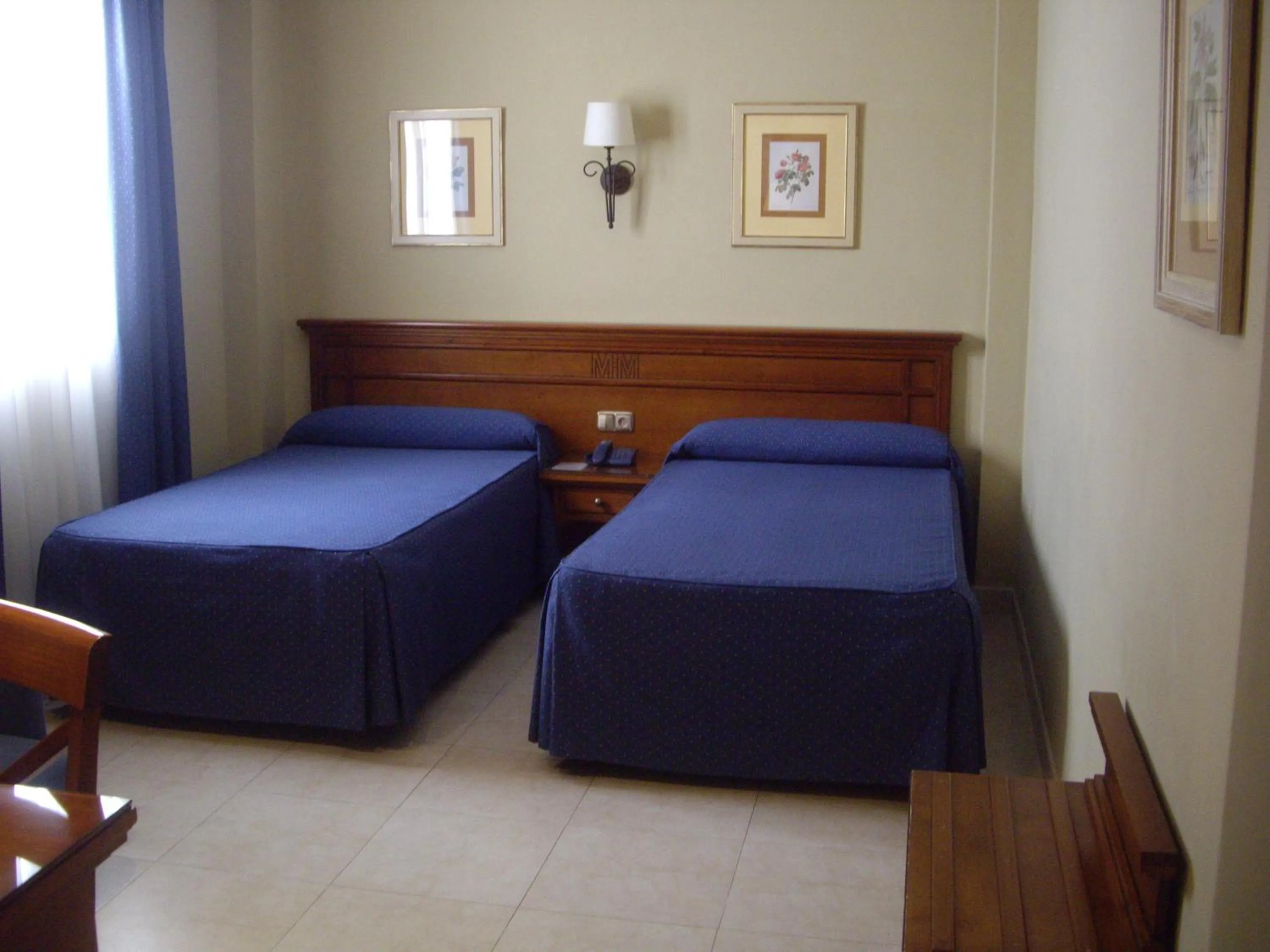 Photo of the whole room, Bed in Hotel Manolo Mayo