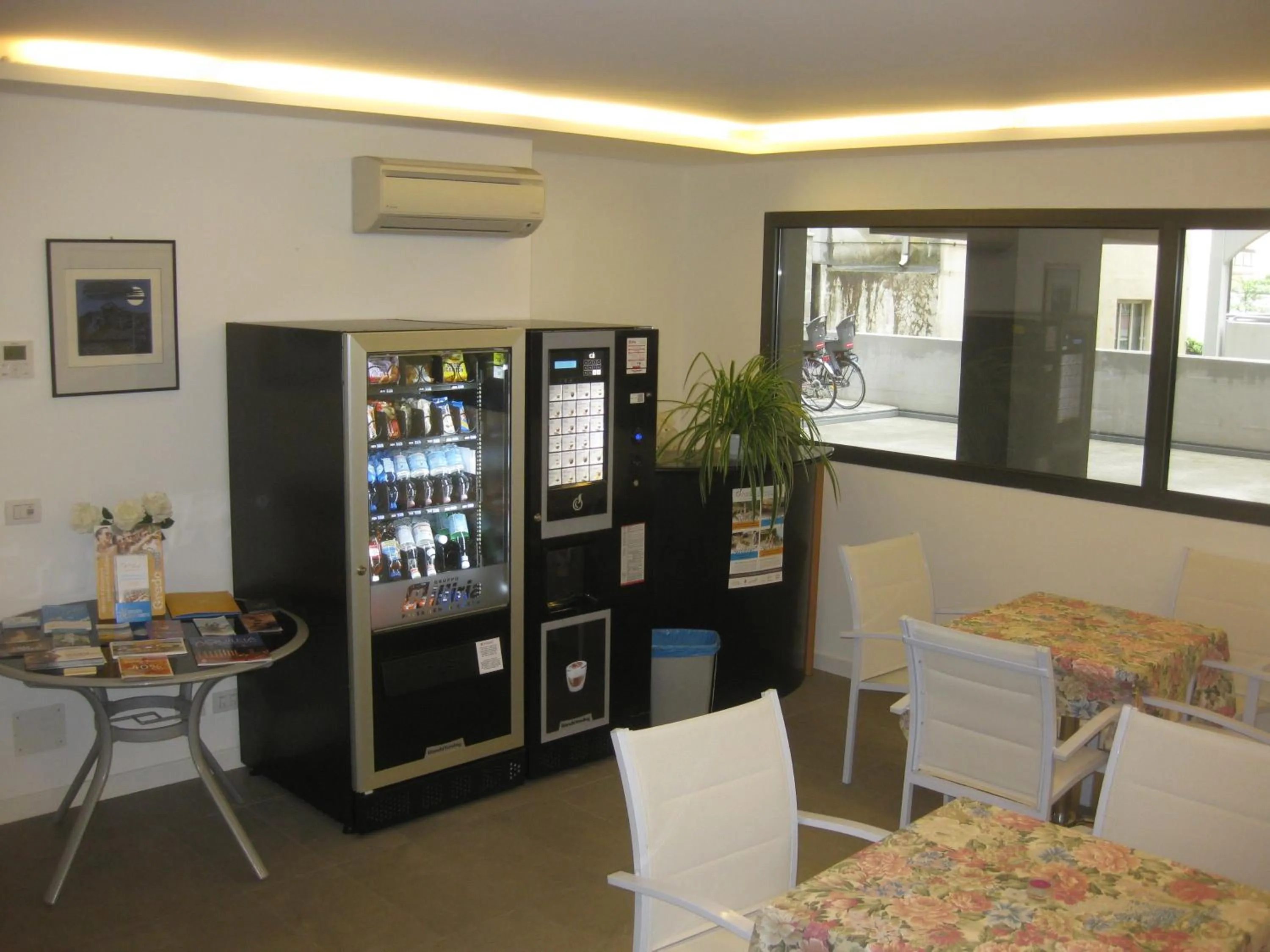 Lounge or bar in Residence Ormeggio