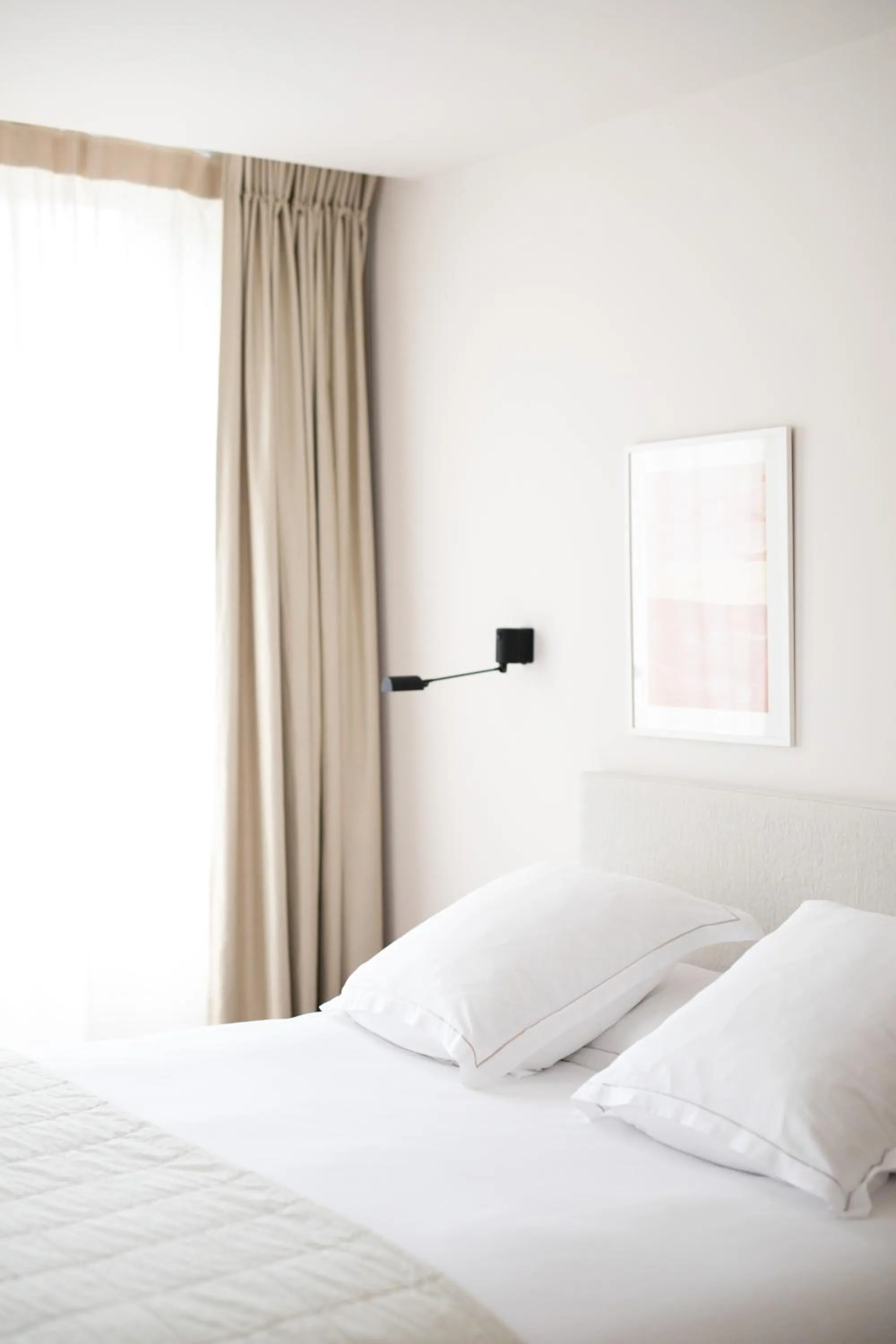 Bed in Résidence Nell Paris