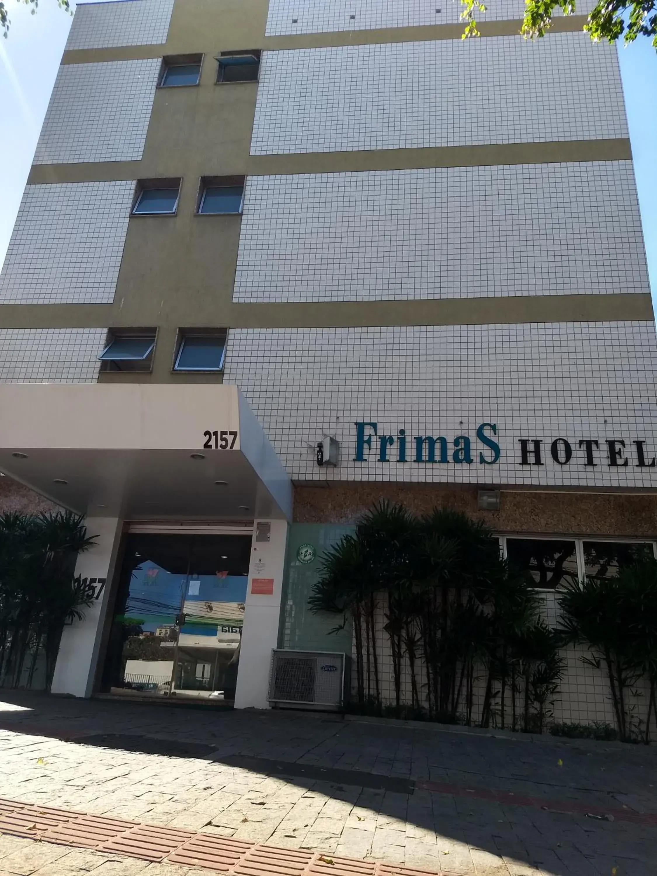 Facade/entrance in Frimas Hotel Facade/entrance in Frimas Hotel