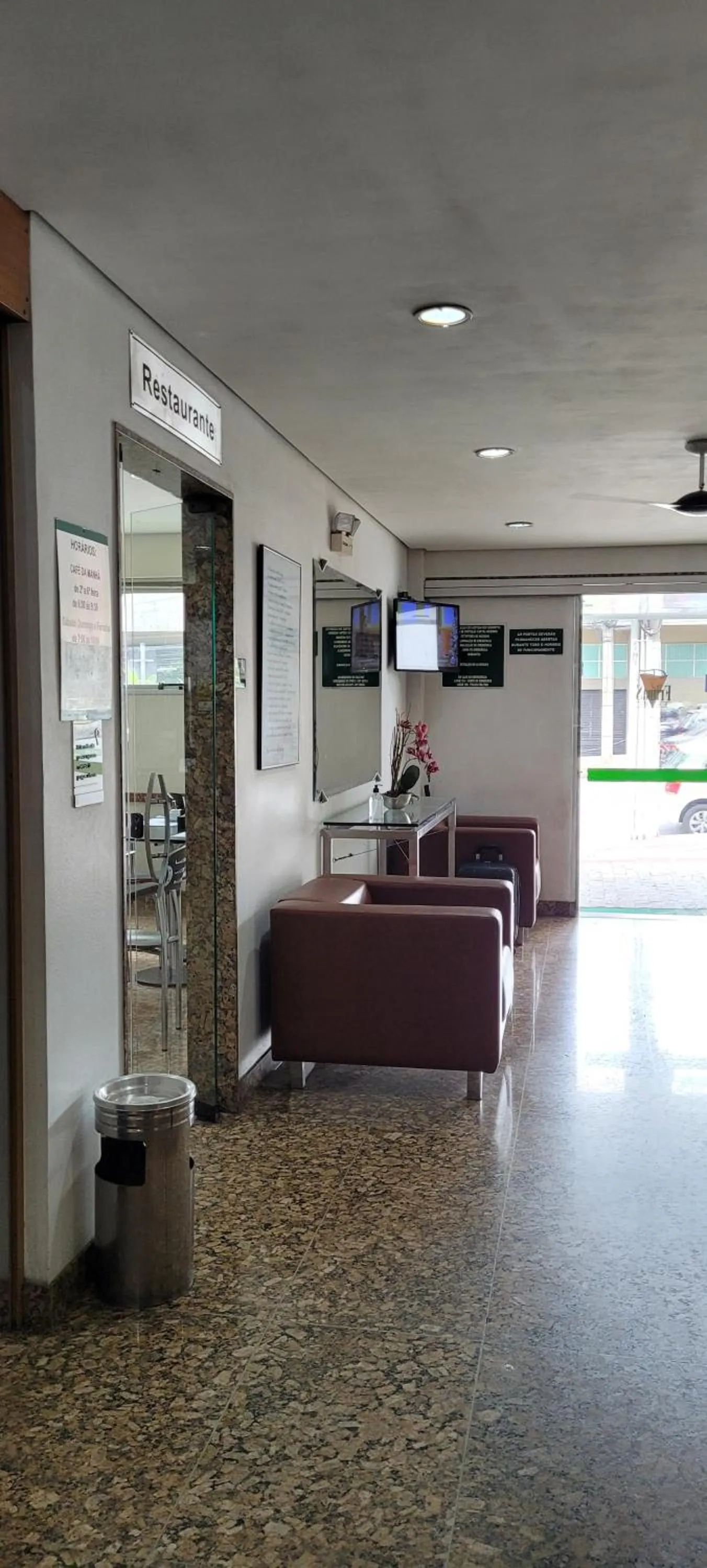 Lobby or reception in Frimas Hotel