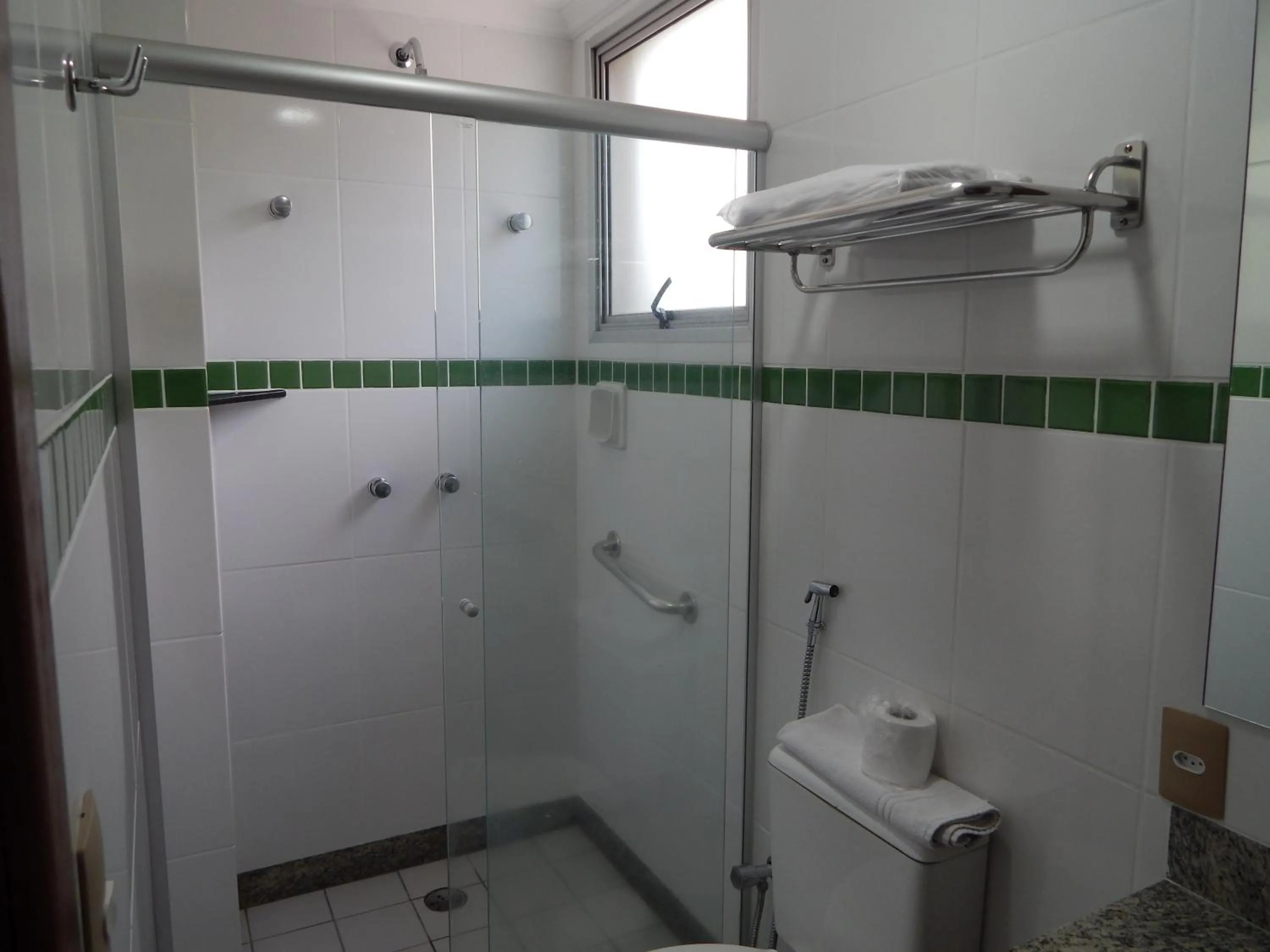 Shower in Frimas Hotel