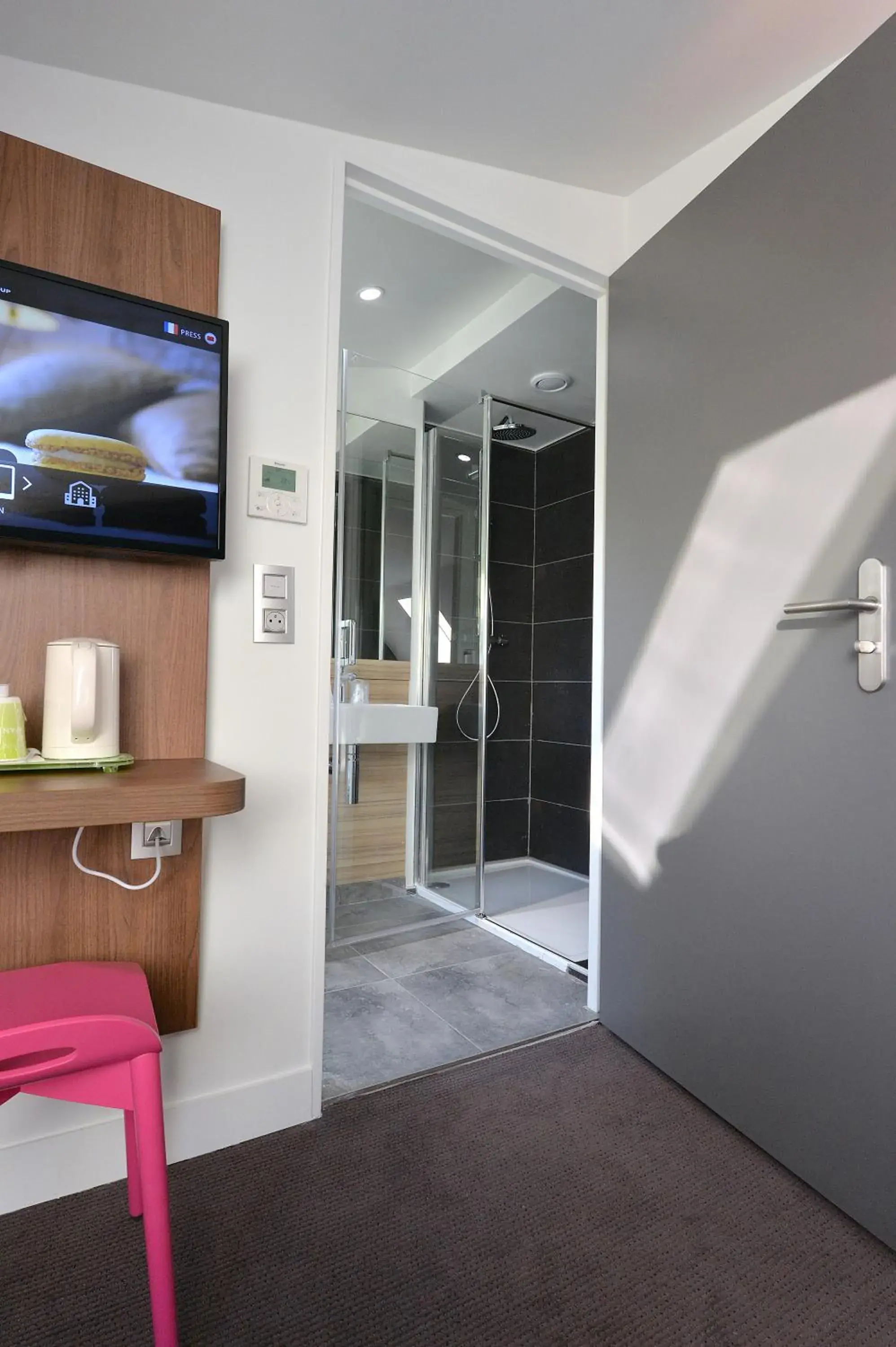 CAMPANILE PARIS - Clichy Centre CAMPANILE PARIS - Clichy Centre