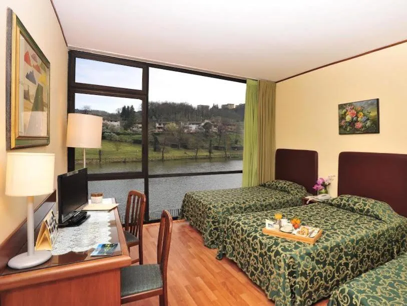 Bed in Hotel Lago Verde