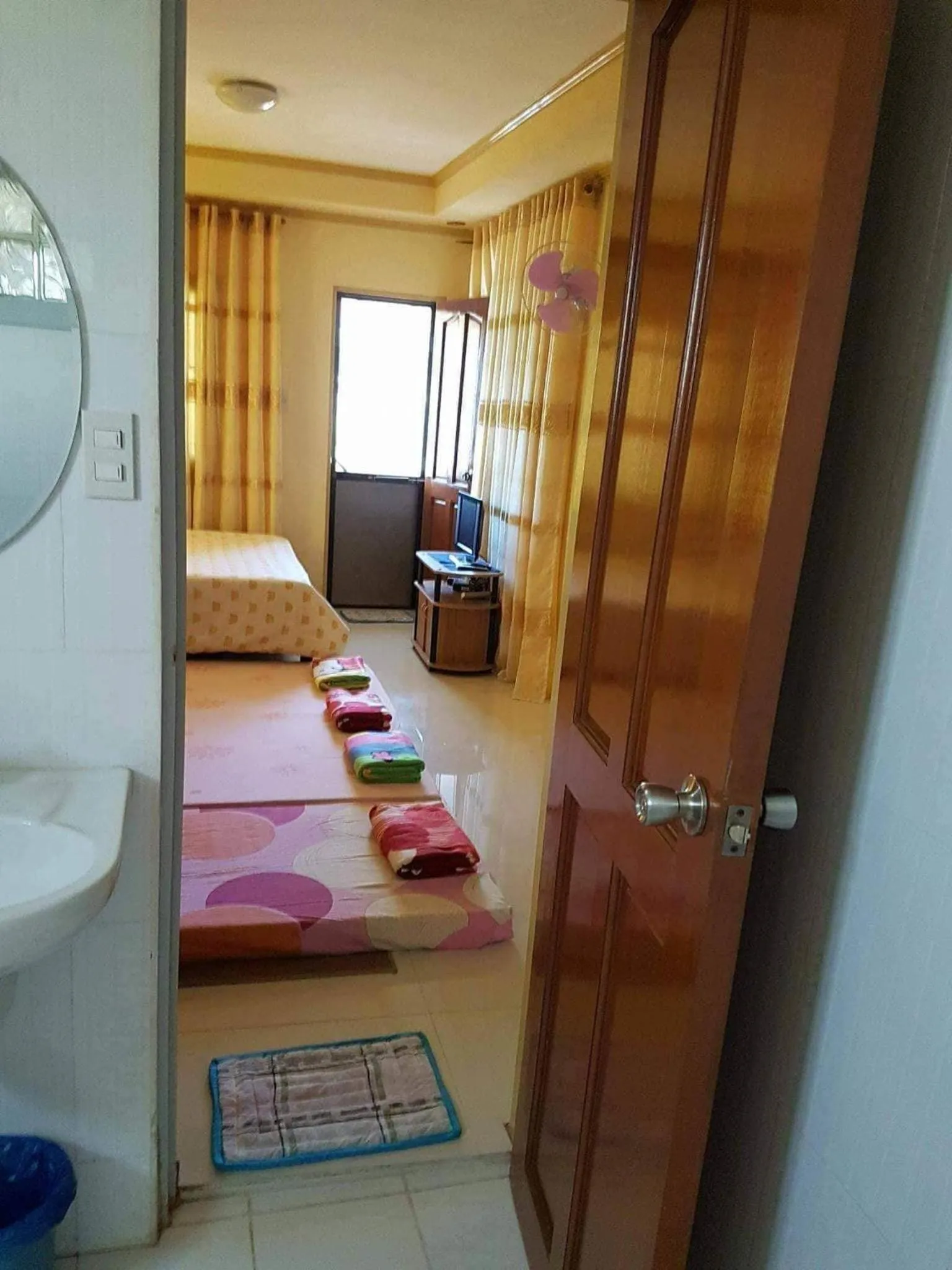 Bed in Mary Chiang Baguio Transient House