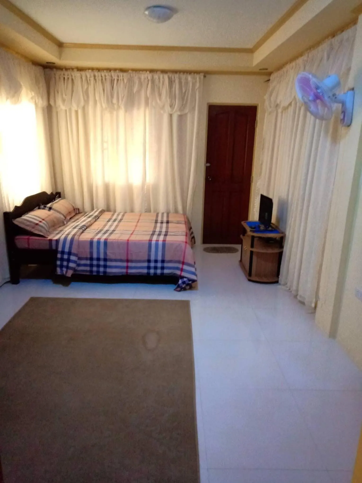 Bed in Mary Chiang Baguio Transient House