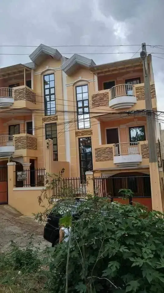 Property building in Mary Chiang Baguio Transient House Property building in Mary Chiang Baguio Transient House