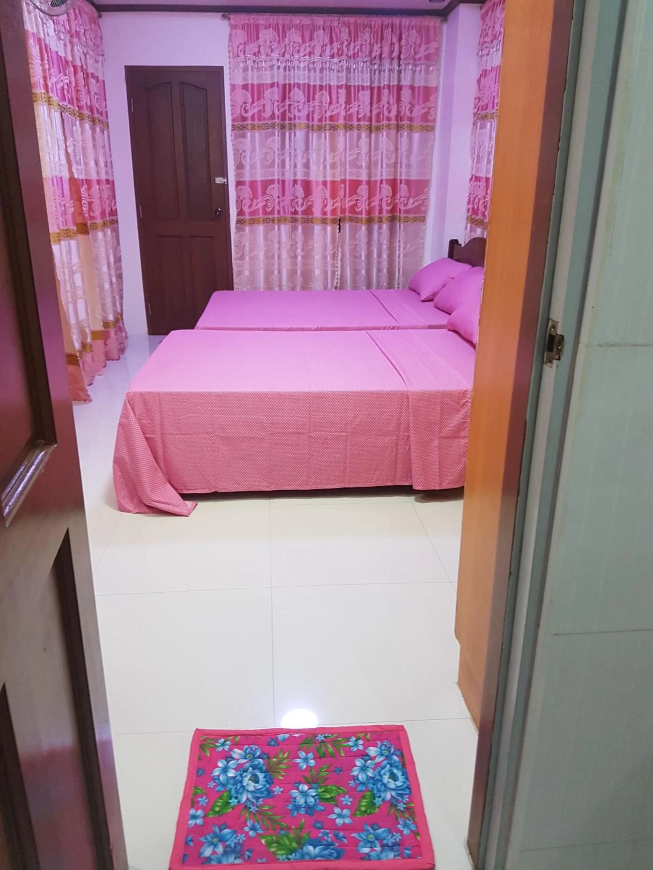 Bed in Mary Chiang Baguio Transient House