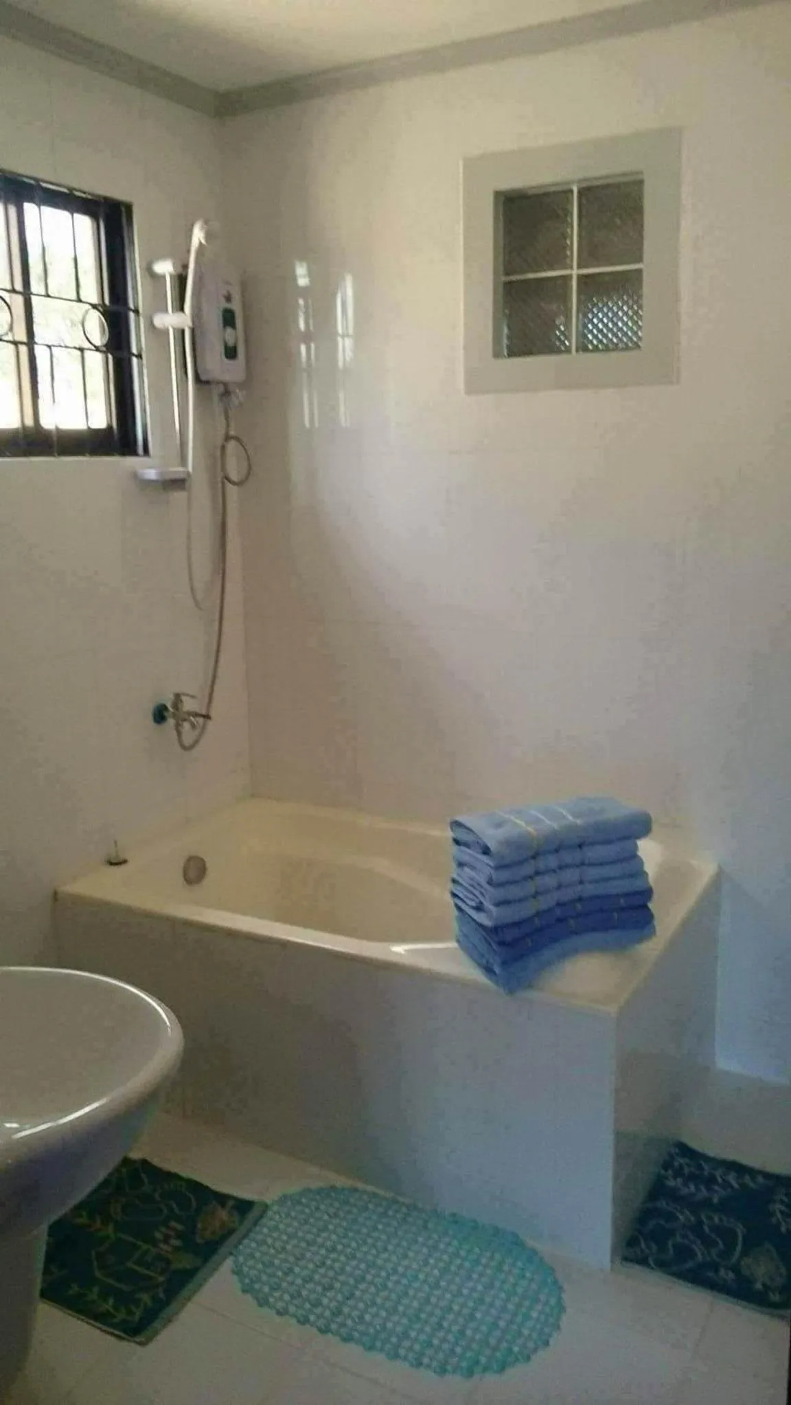 Hot Tub in Mary Chiang Baguio Transient House