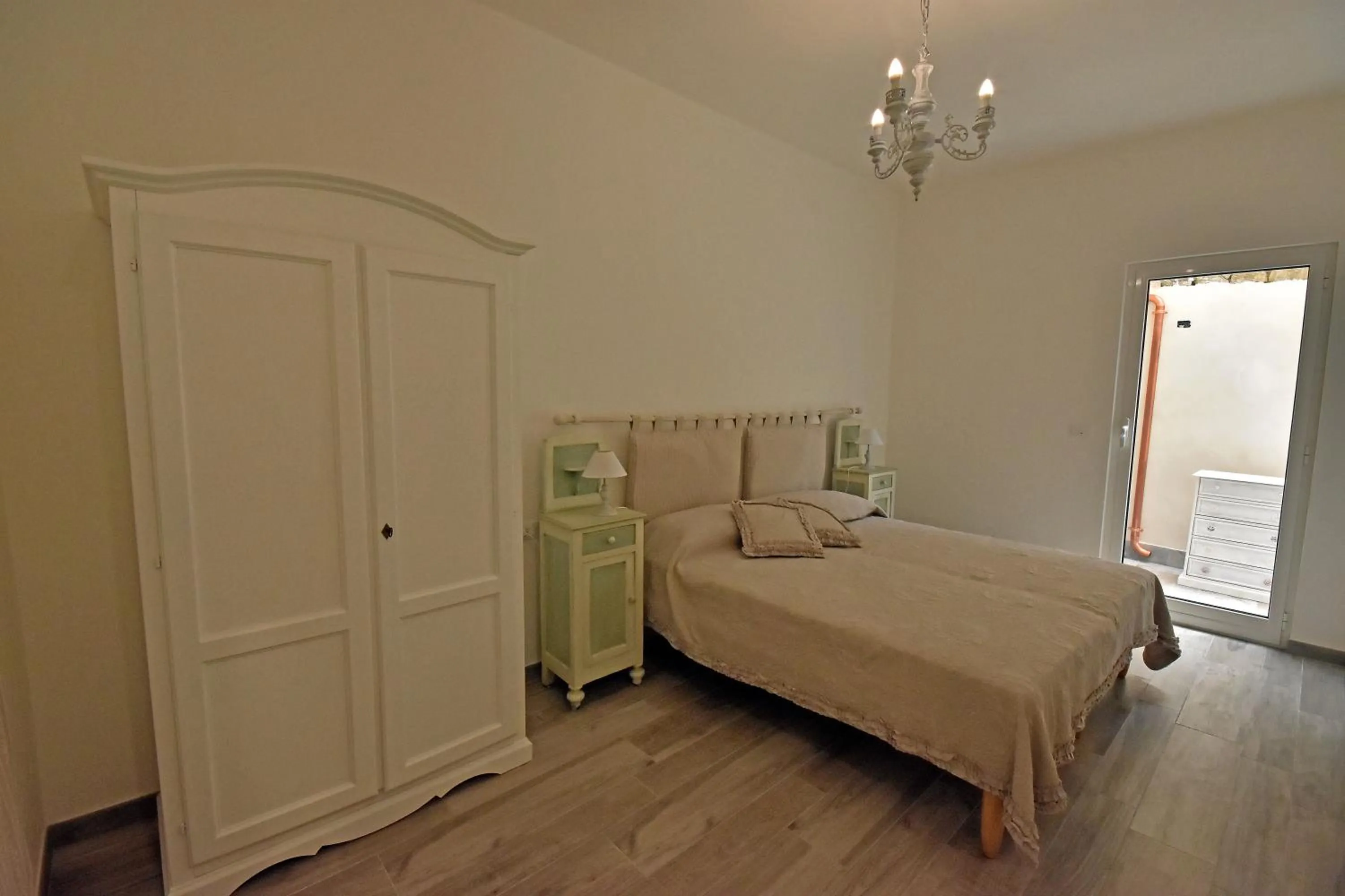 Photo of the whole room, Bed in Castelli in aria