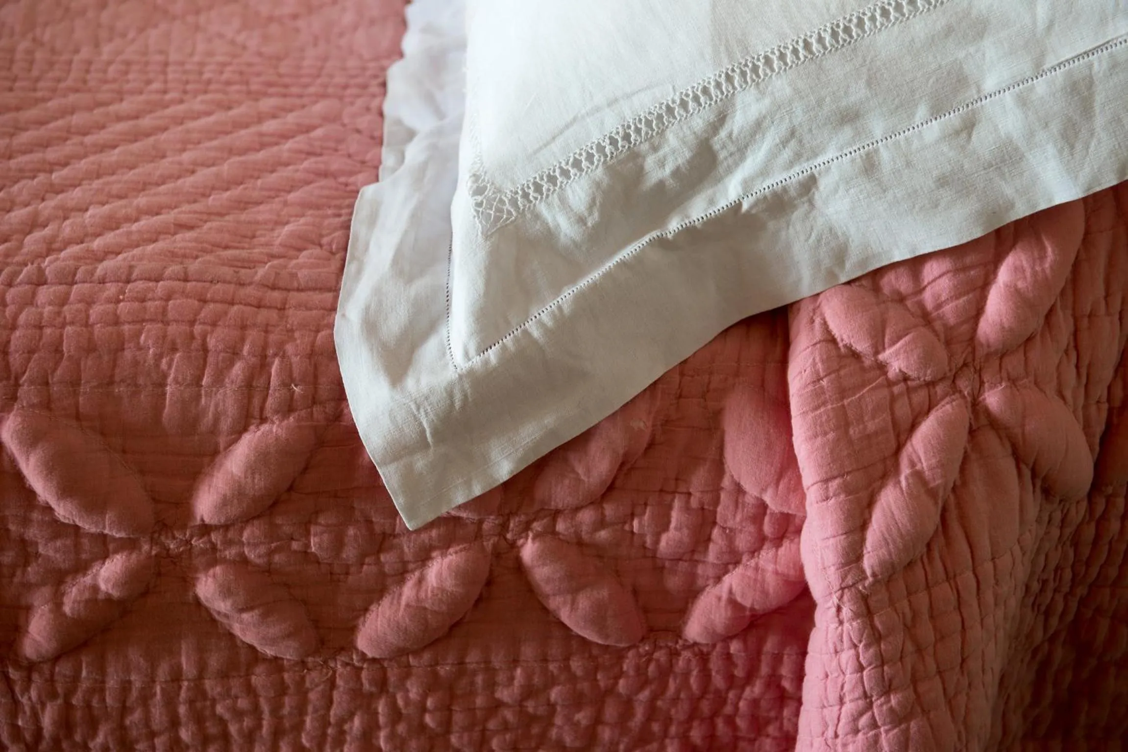 Decorative detail, Bed in Il Coltro