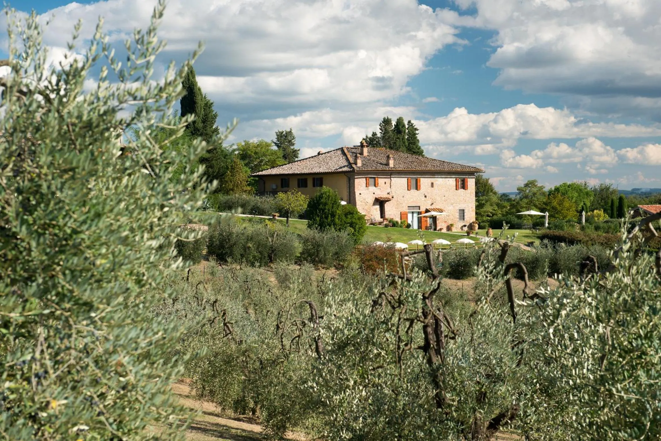 Property building in Il Coltro
