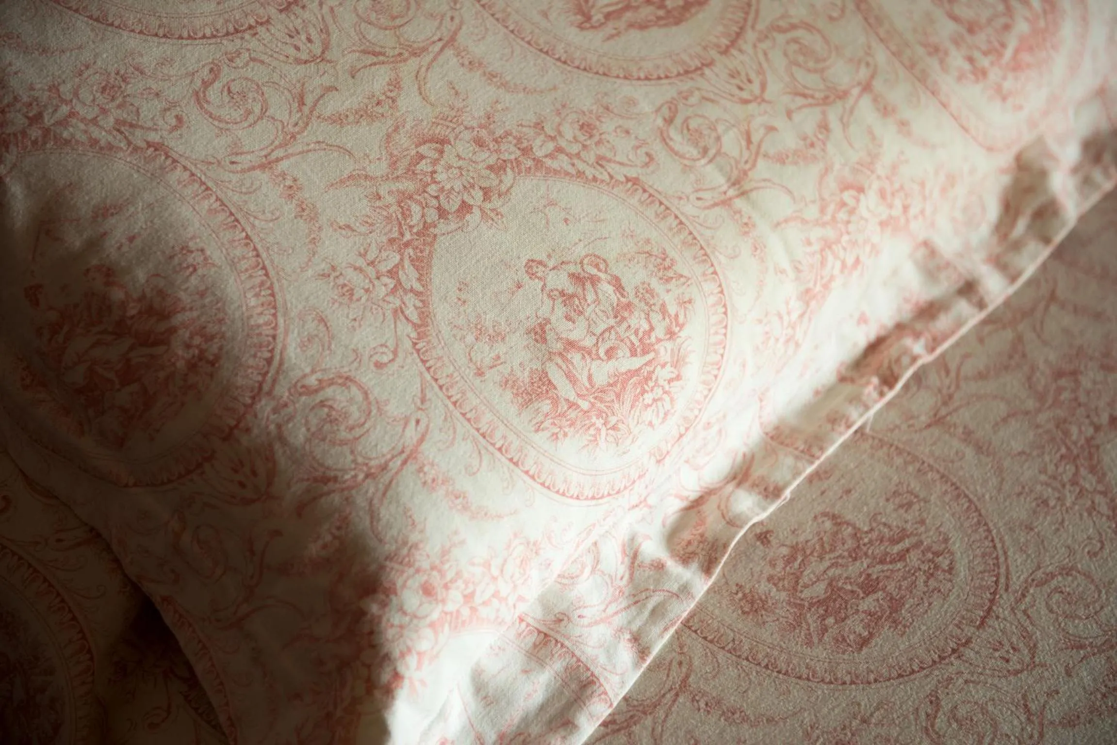 Decorative detail, Bed in Il Coltro