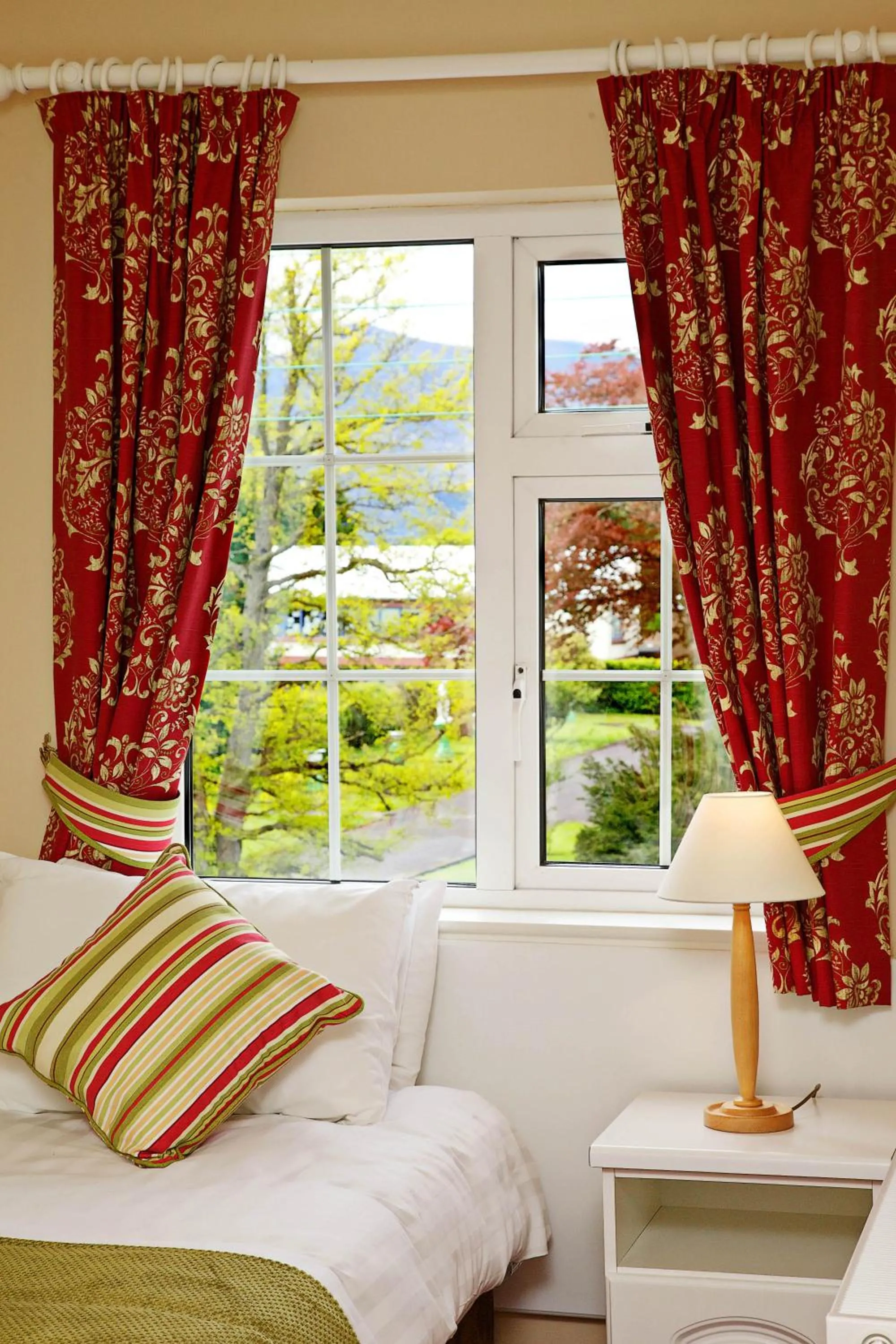 Day, Bed in Ashville House