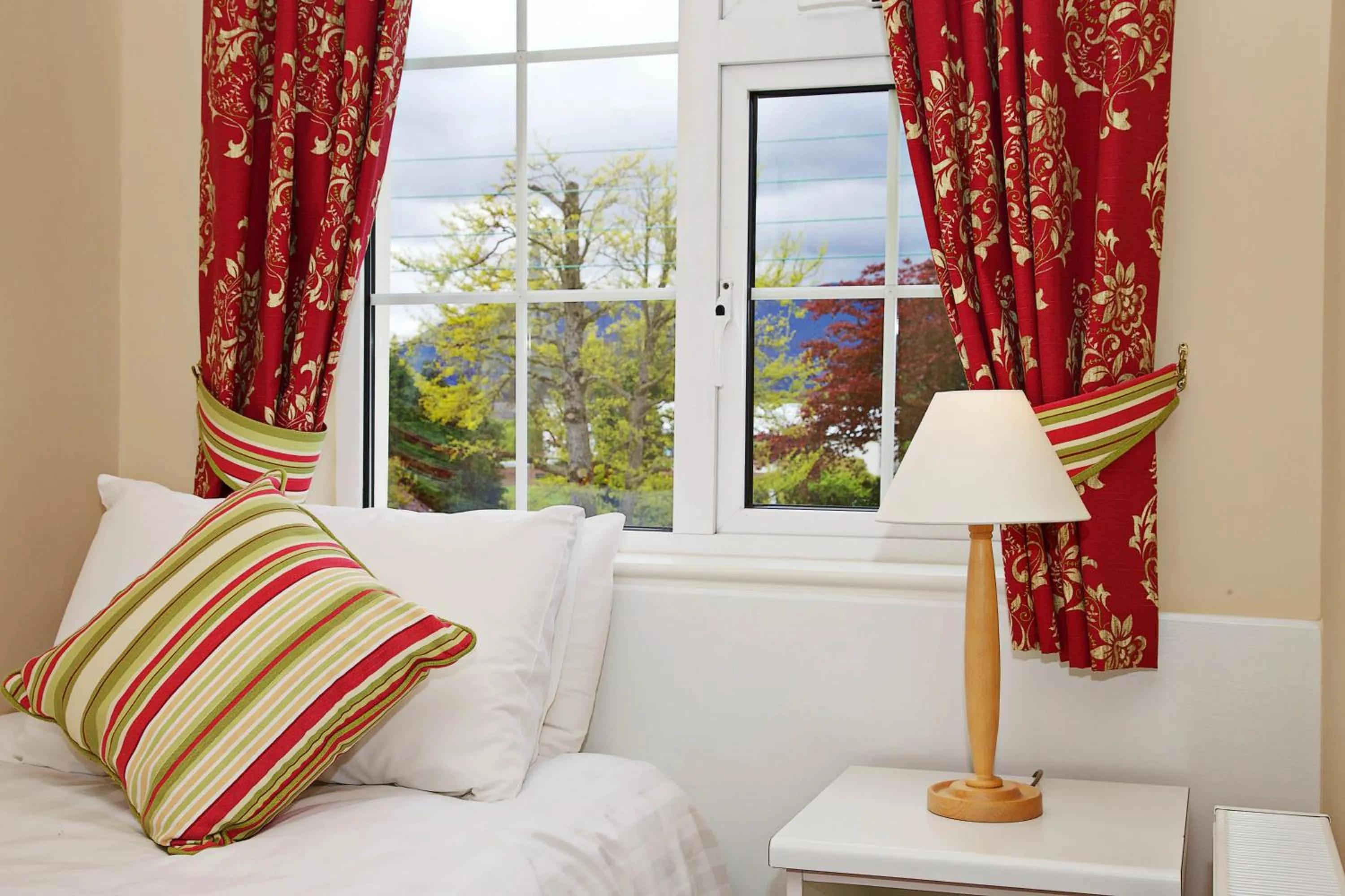 Day, Bed in Ashville House