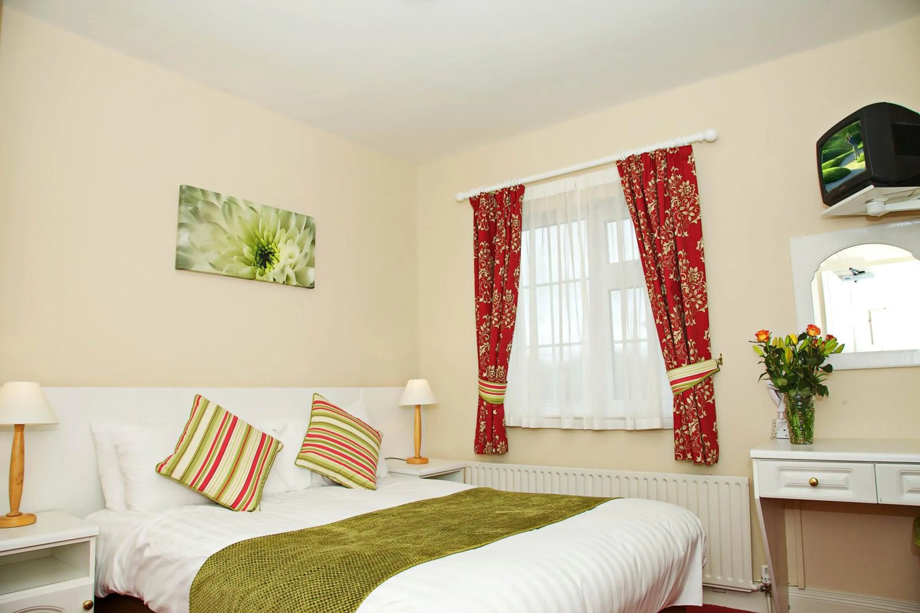 Day, Bed in Ashville House