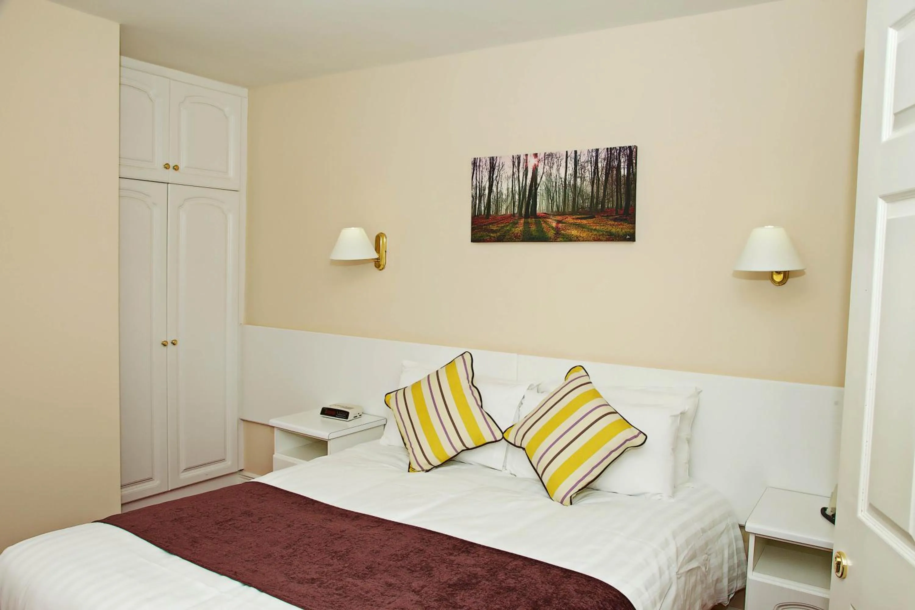 Bed in Ashville House