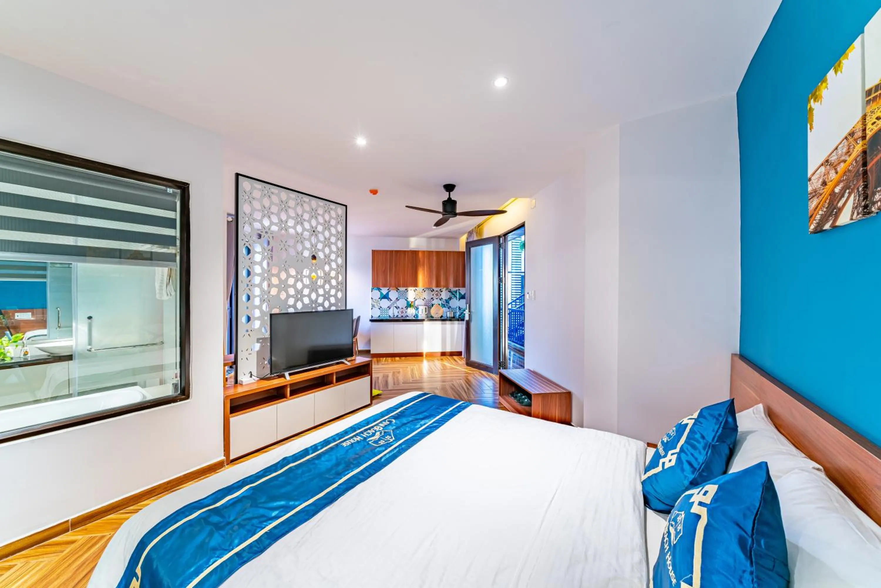 Bed in Cani Beach House