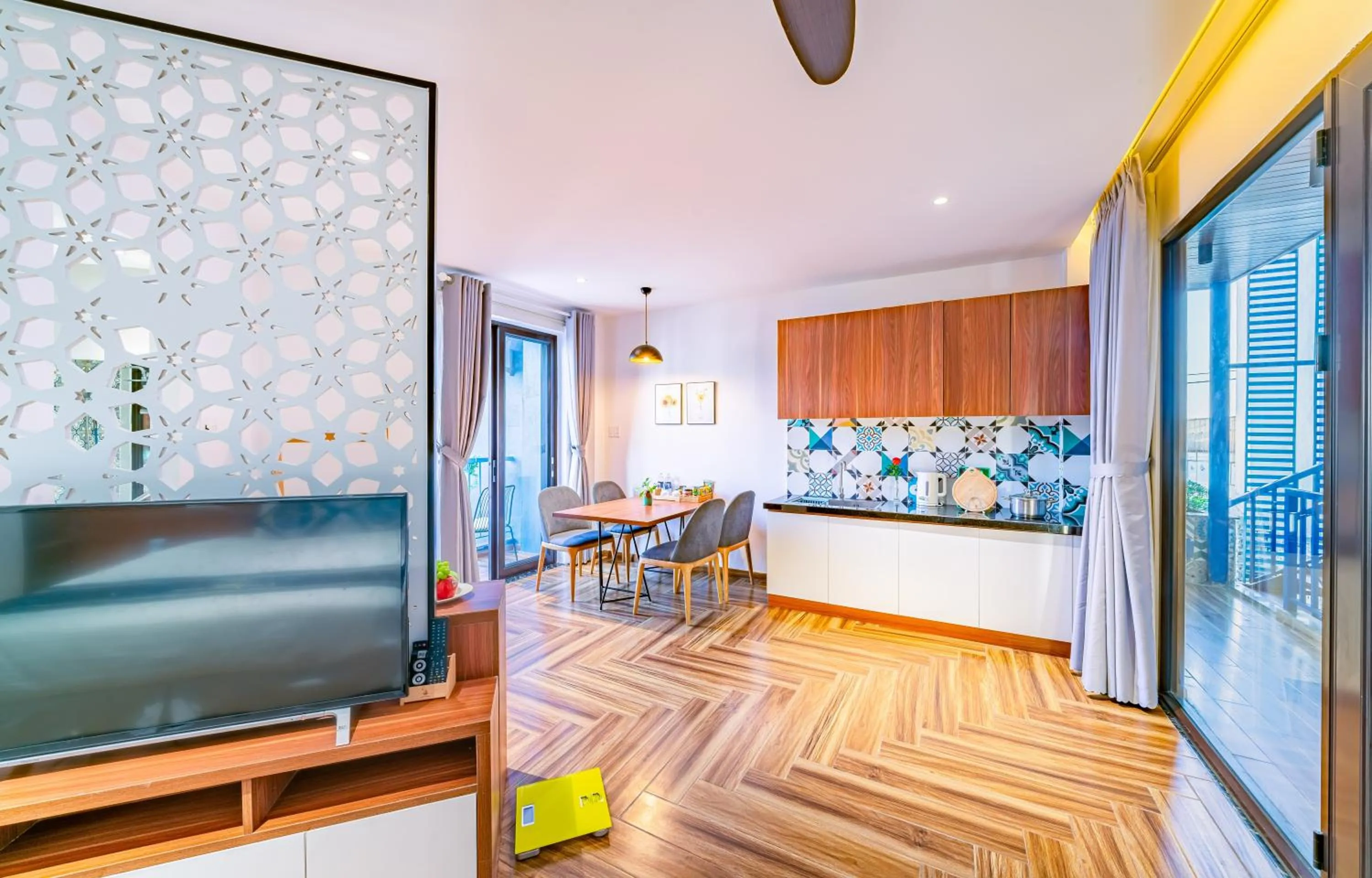 Kitchen or kitchenette in Cani Beach House