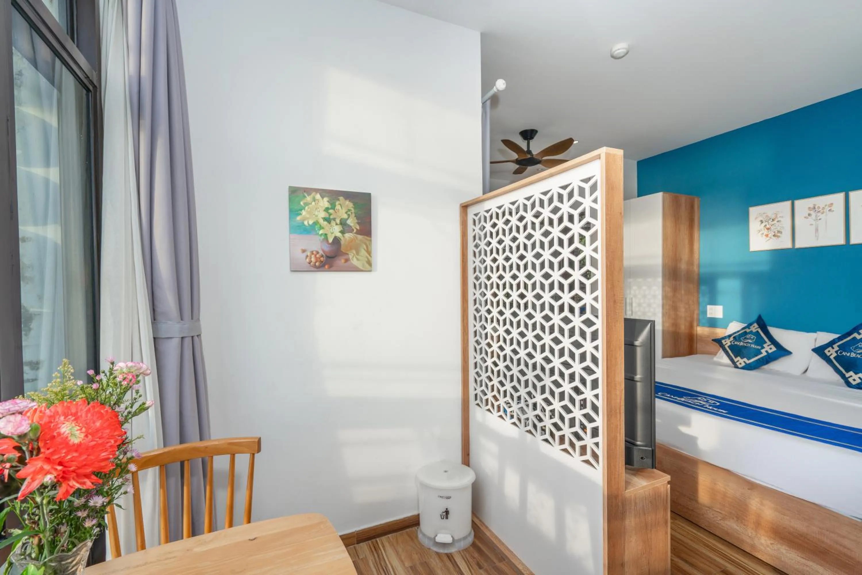 Bed in Cani Beach House