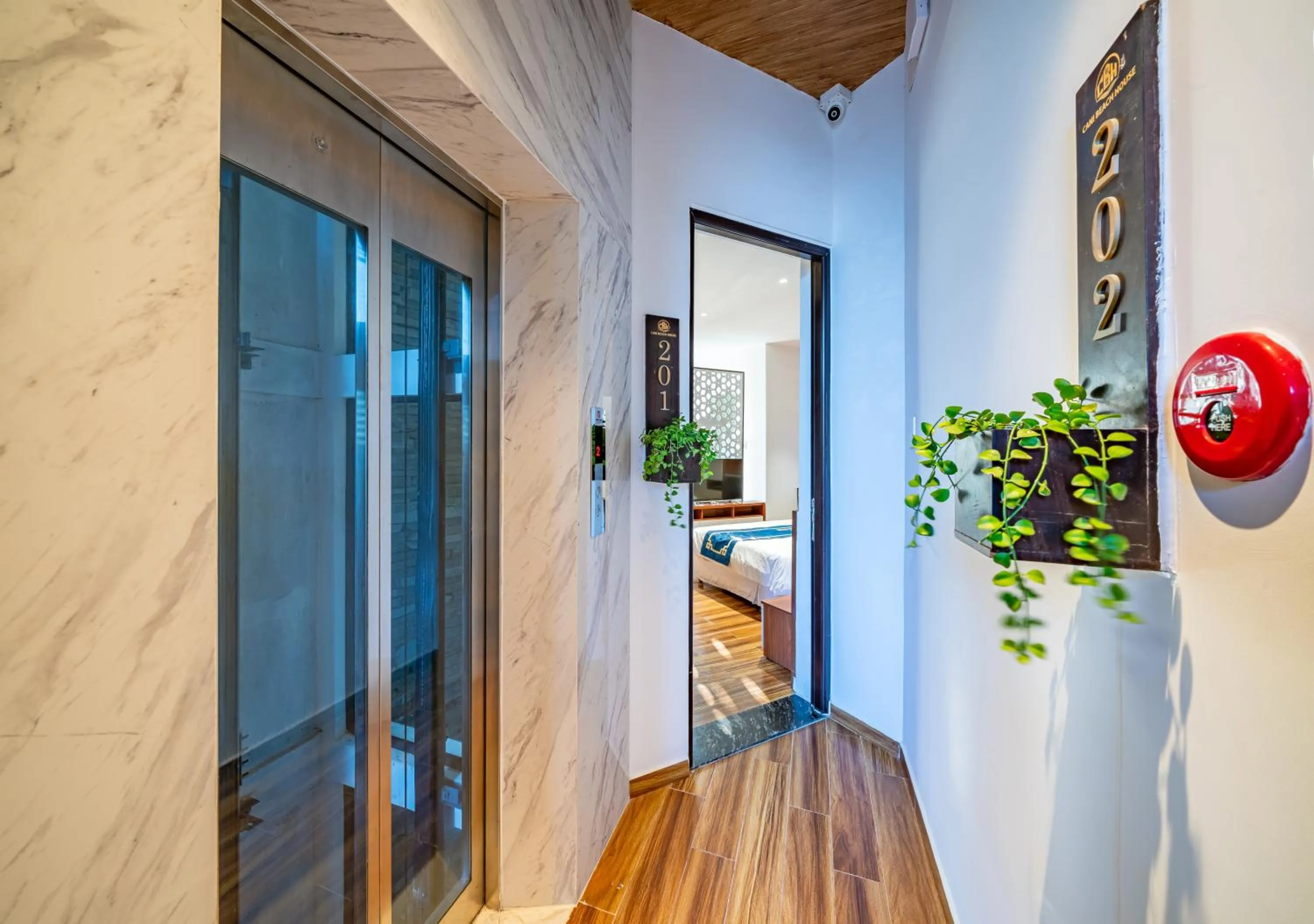 elevator in Cani Beach House