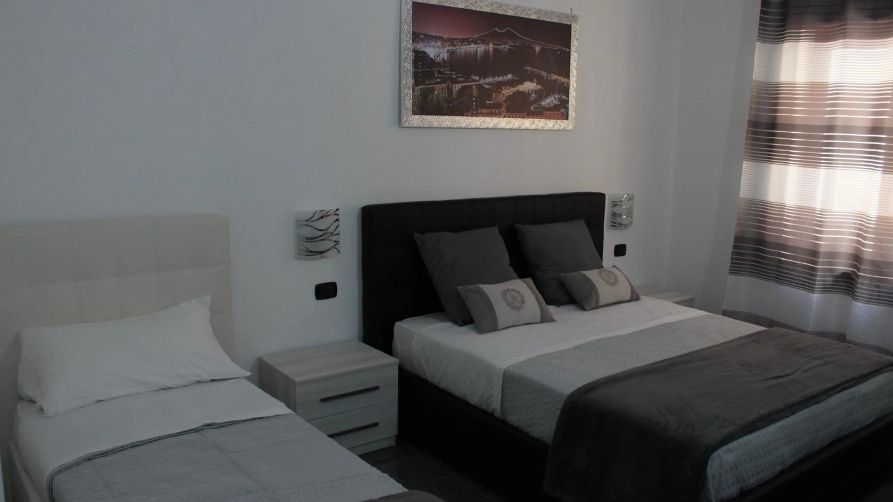 Bed in B&B Napoli La Perla