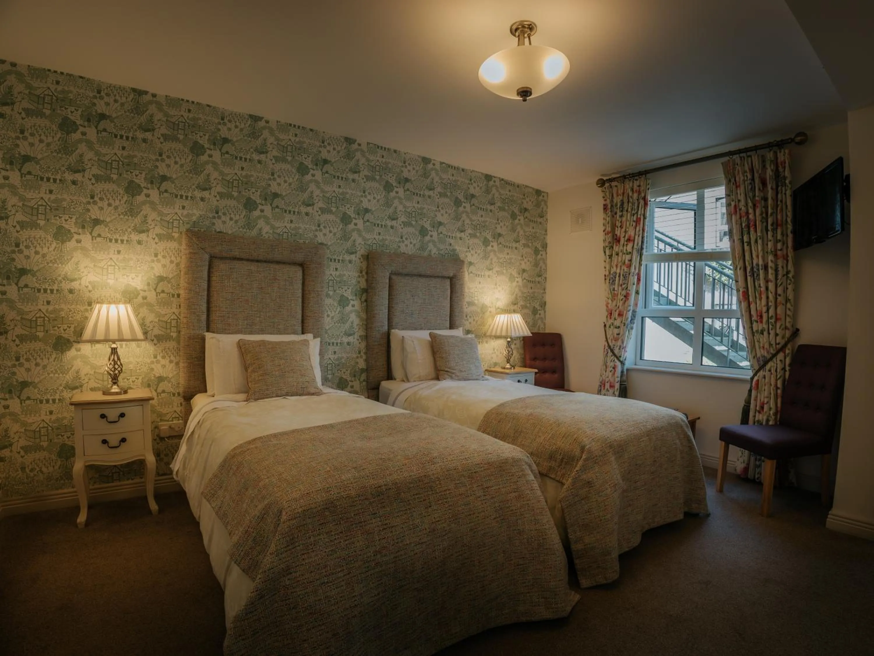 Twin Room in Killiane Castle Country House & Farm