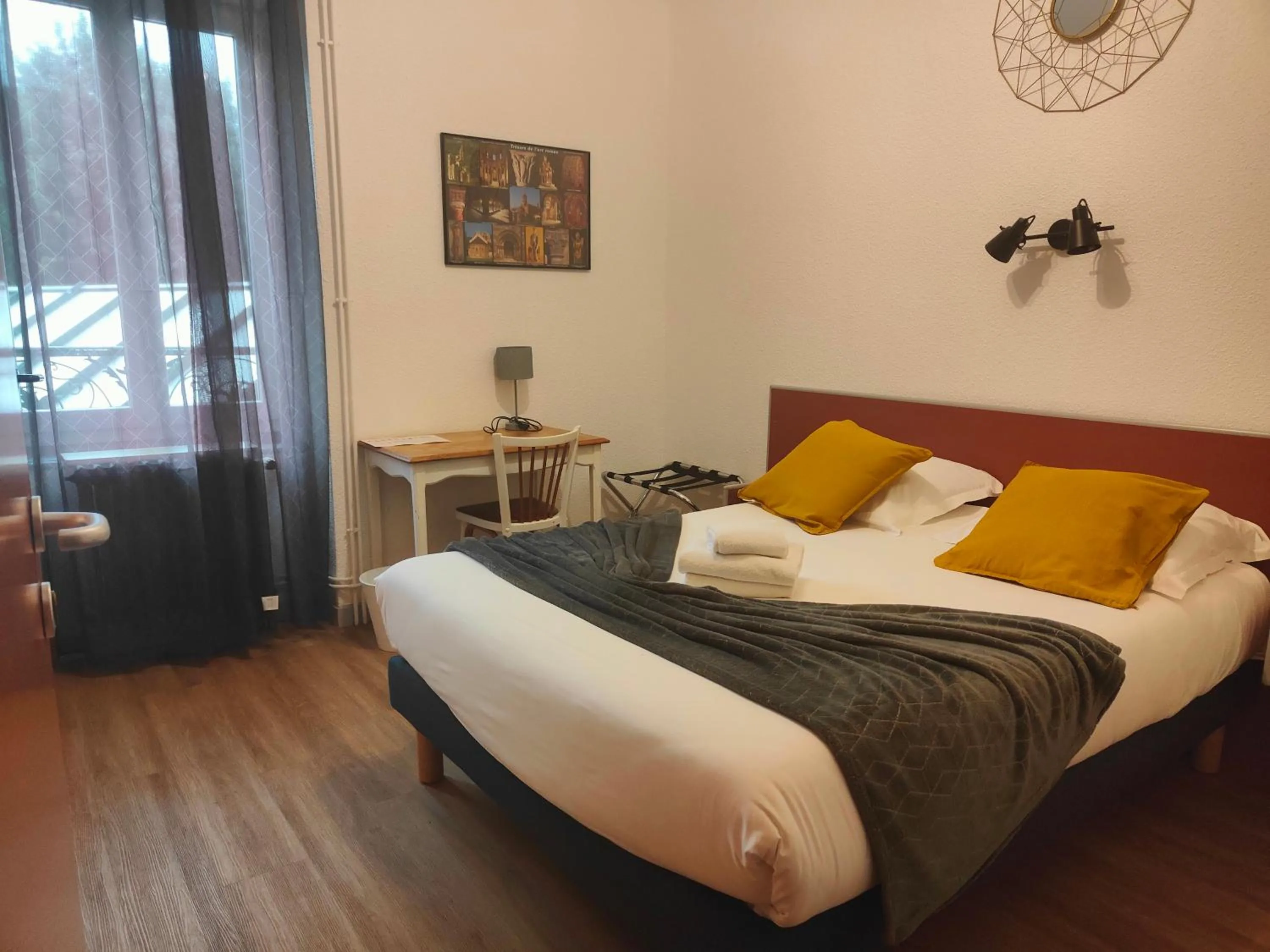 Bed in Hotel Au Val Doré