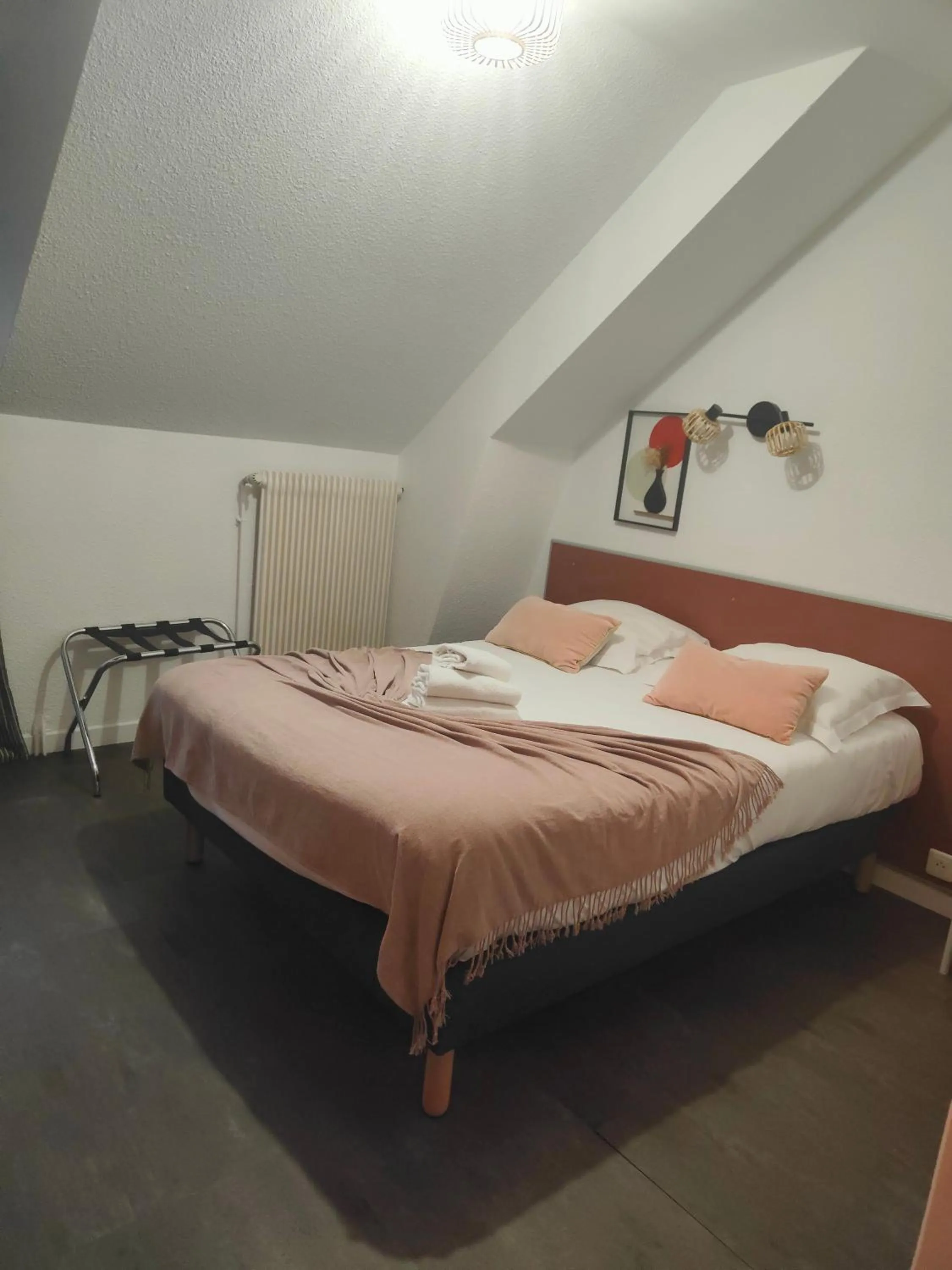 Bed in Hotel Au Val Doré