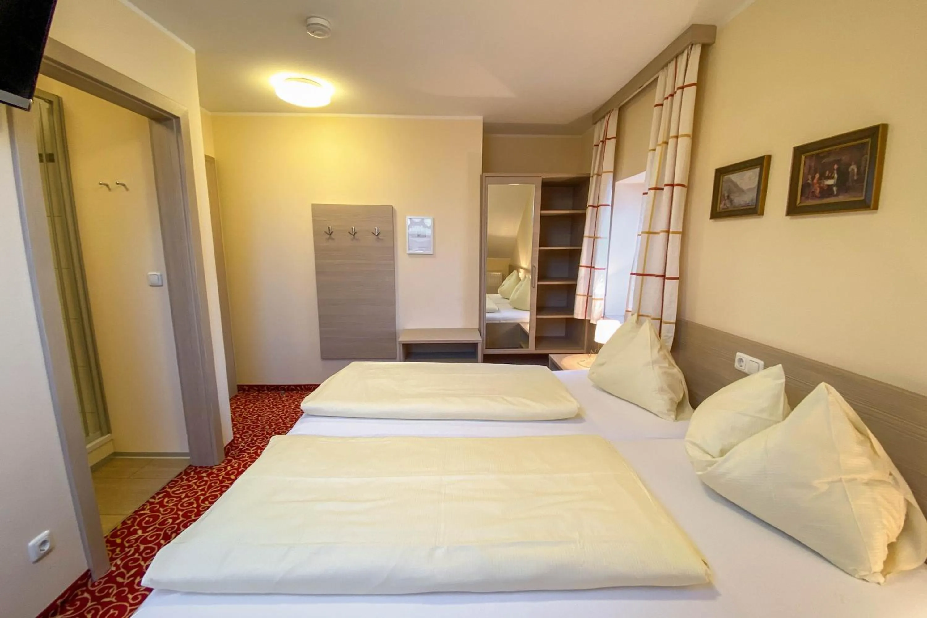 Bed in Landhotel Gasthof Bauböck