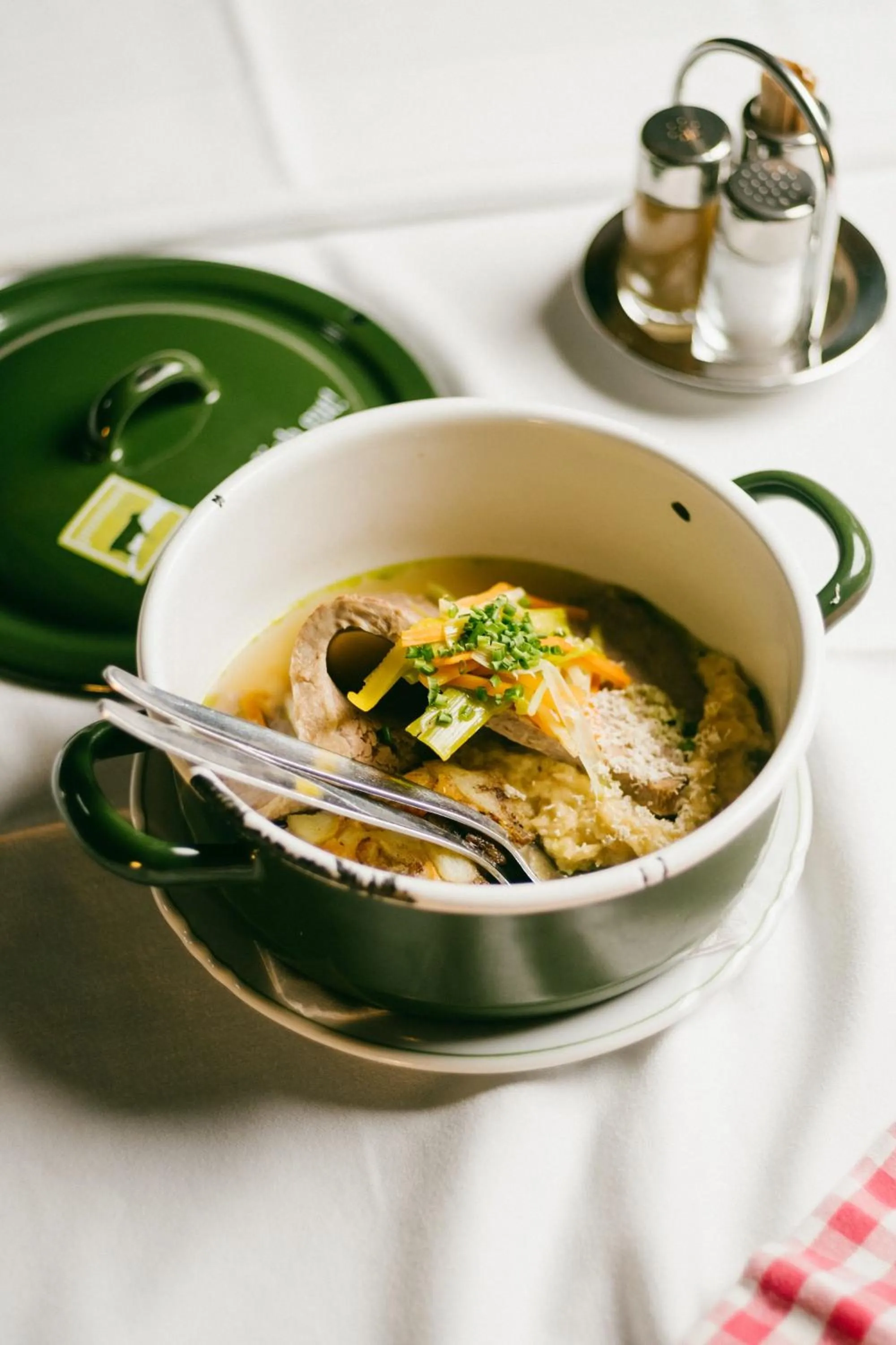 Restaurant/places to eat in Landhotel Gasthof Bauböck