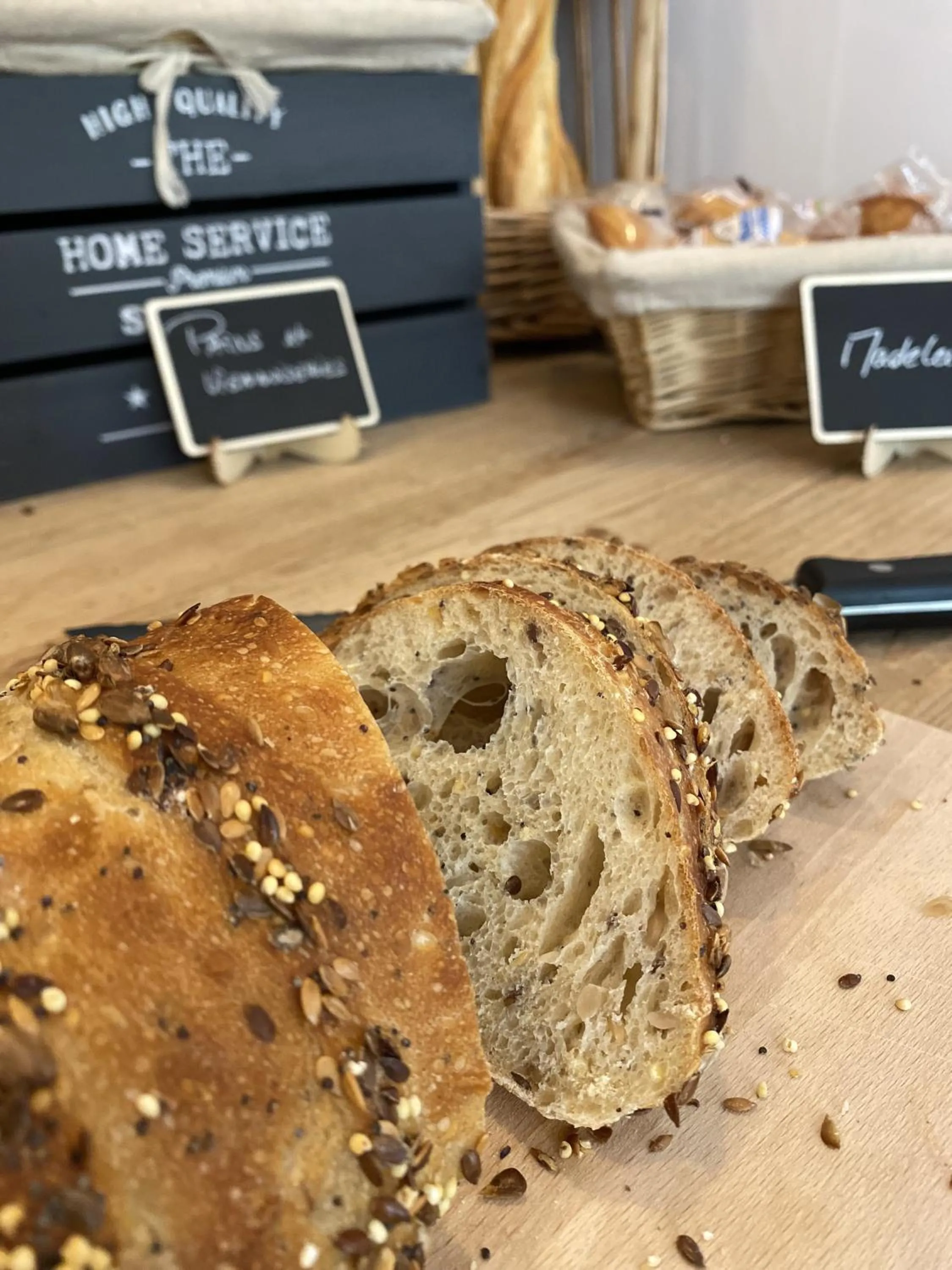 Breakfast in The Originals City, Angers Sud, Le Village 49