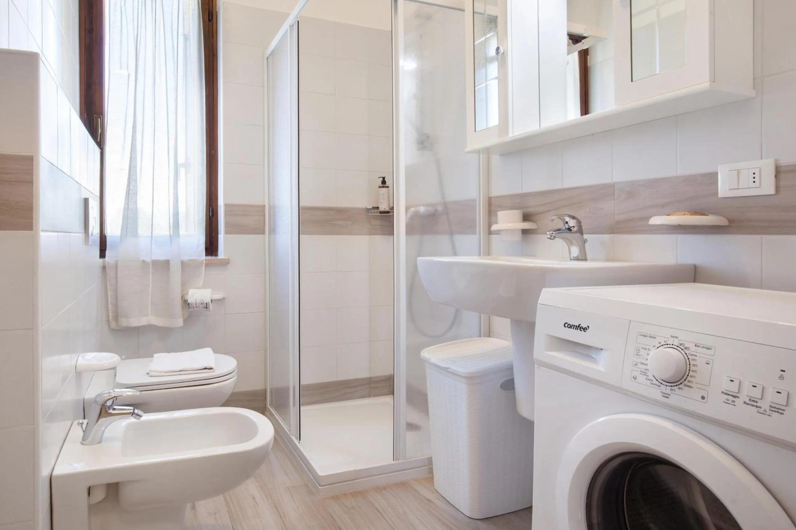 Bathroom in Apartment Rosa Portland