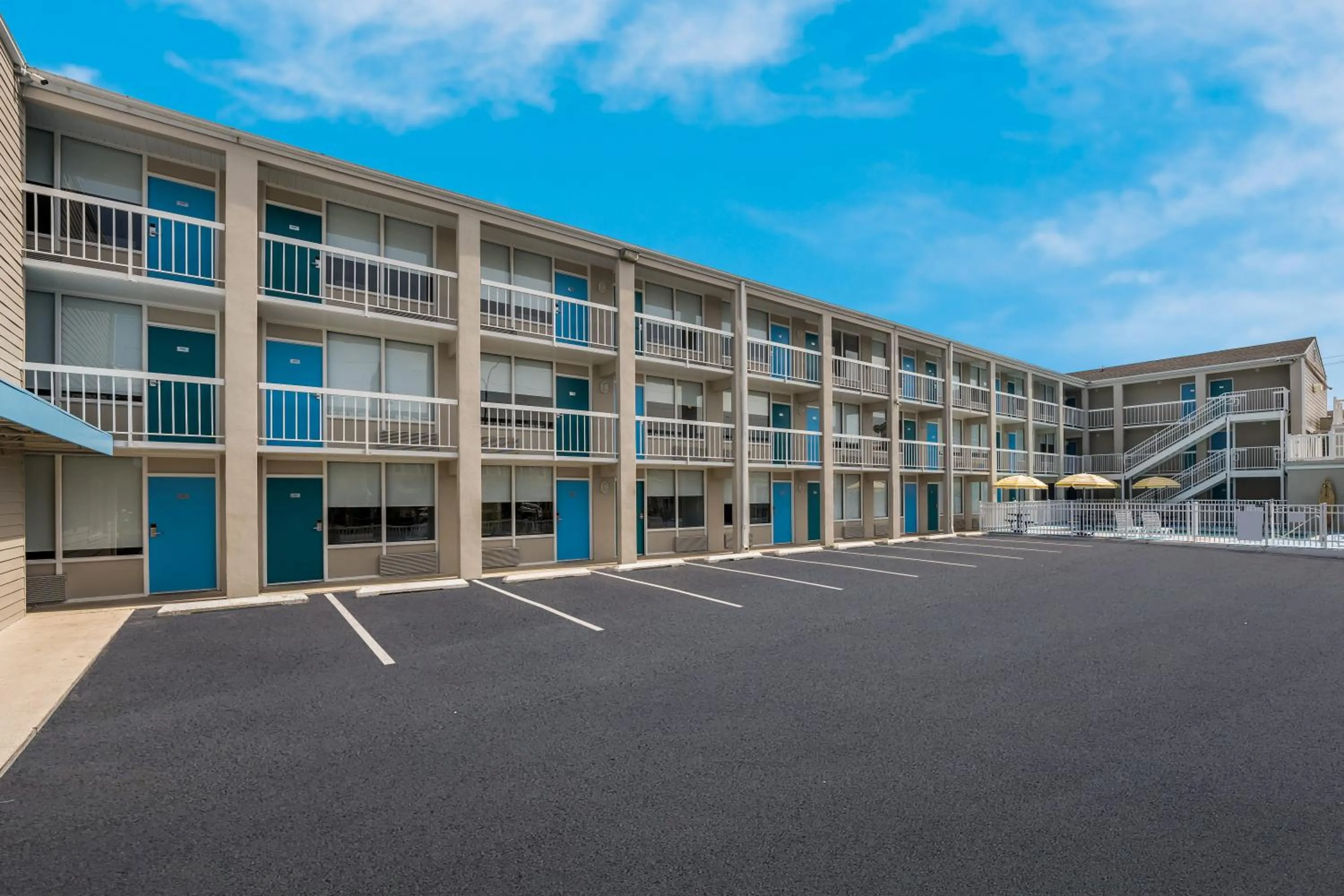 Spring in Atlantic Oceanside Dewey