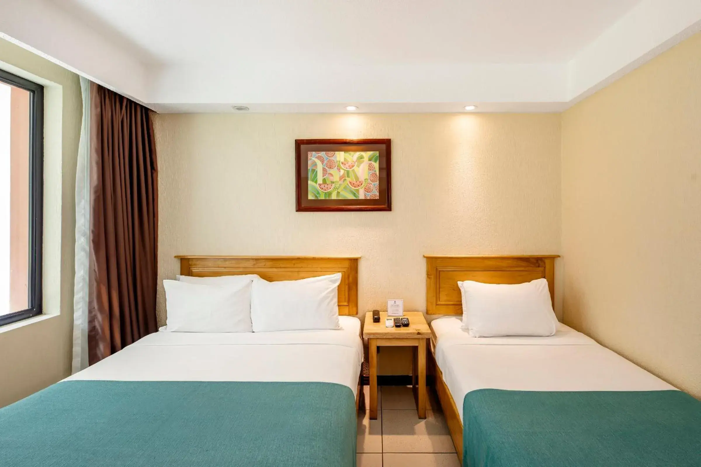 Property building, Bed in Best Western Jaco Beach All Inclusive Resort Property building, Bed in Best Western Jaco Beach All Inclusive Resort