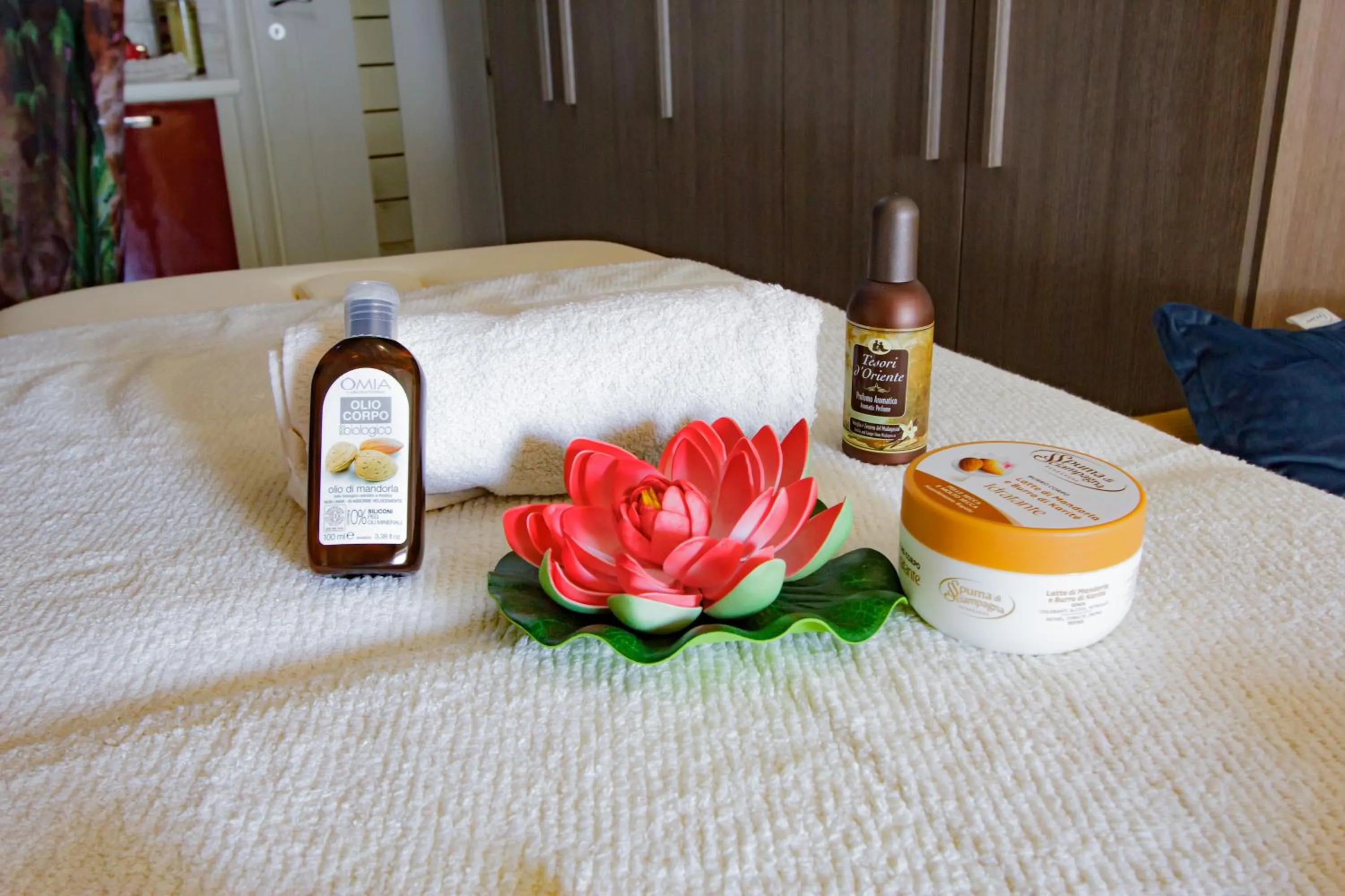 Massage, Bed in Eden Lilli B&B