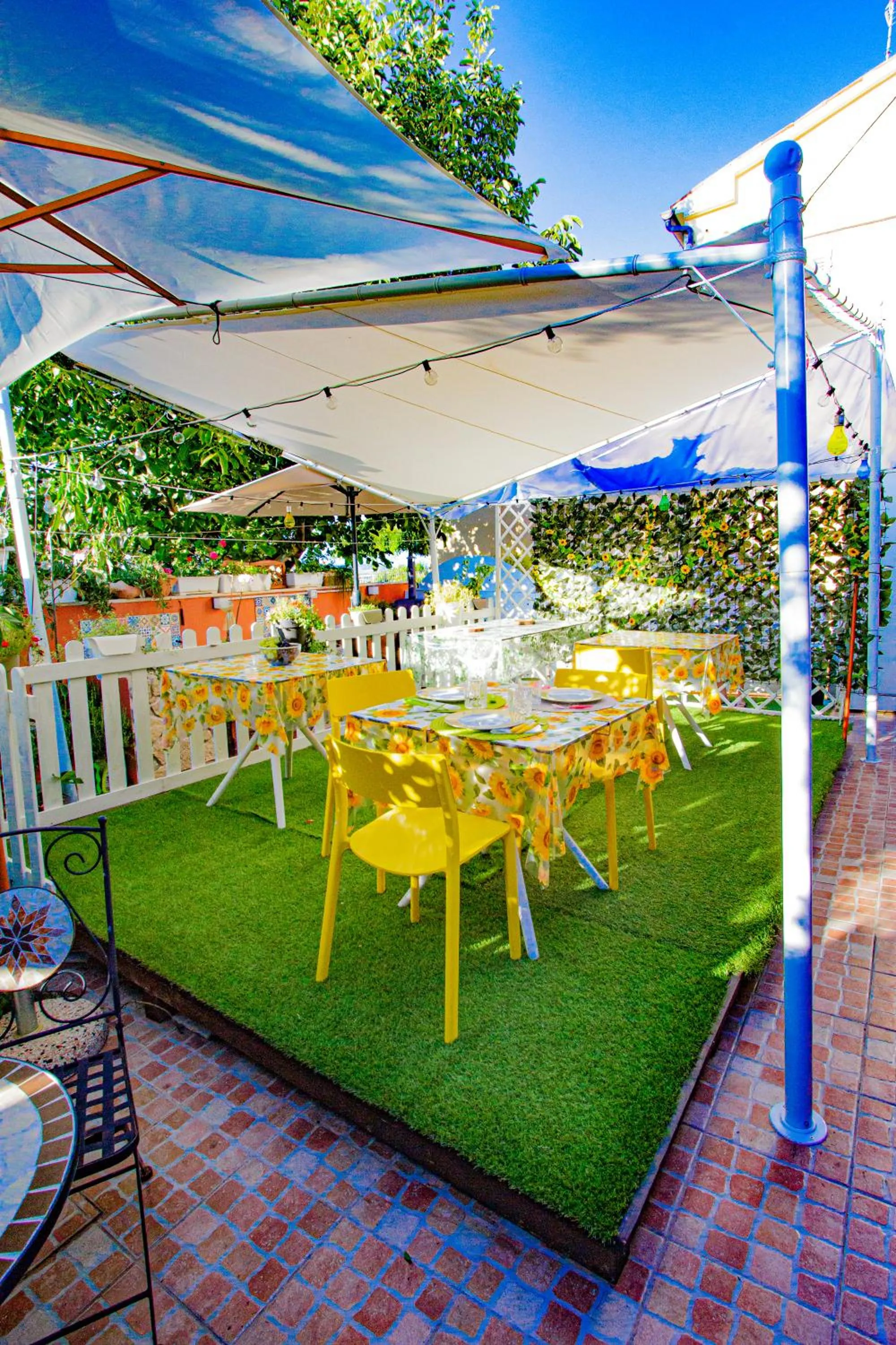 Restaurant/places to eat in Eden Lilli B&B